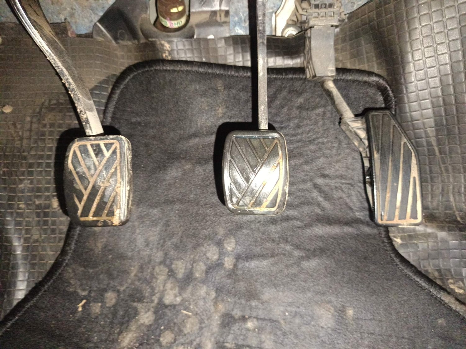Used 2018 Maruti Suzuki Swift VXi Petrol Manual interior PEDALS VIEW