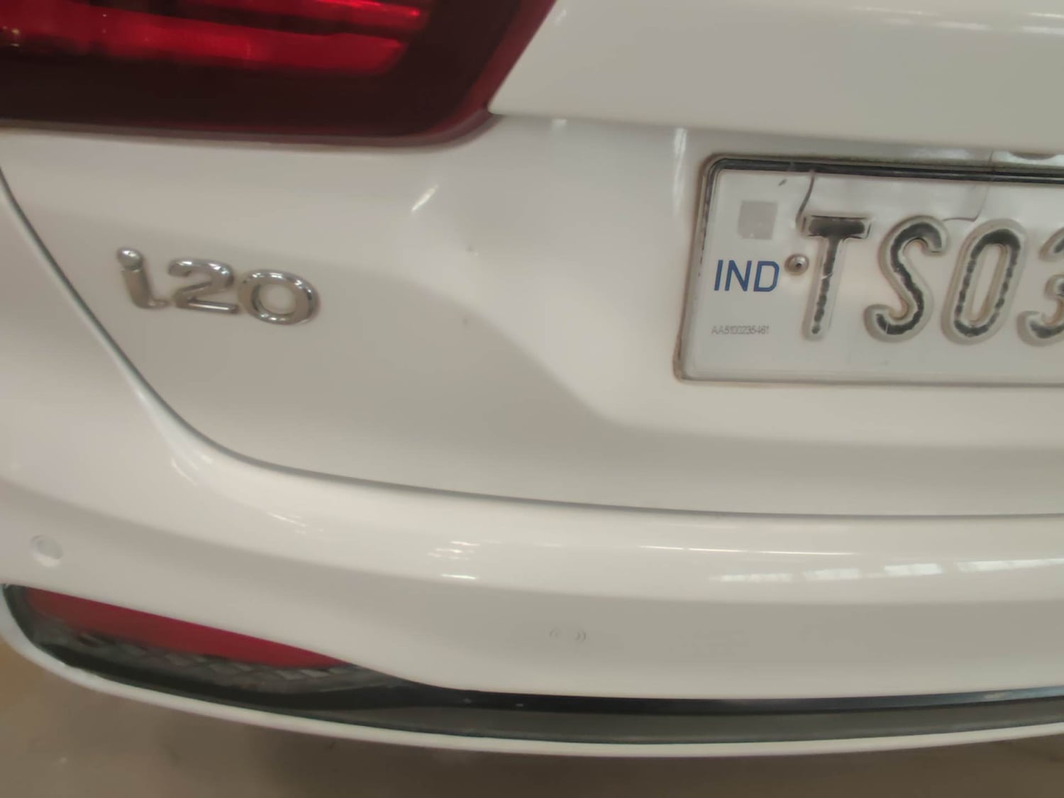 Used 2018 Hyundai Elite i20 Asta 1.2 AT Petrol Automatic dents MINOR DENT