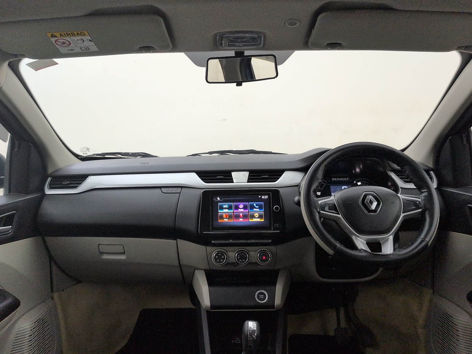 Used 2021 Renault Triber RXZ EASY-R AMT Petrol Automatic interior DASHBOARD VIEW