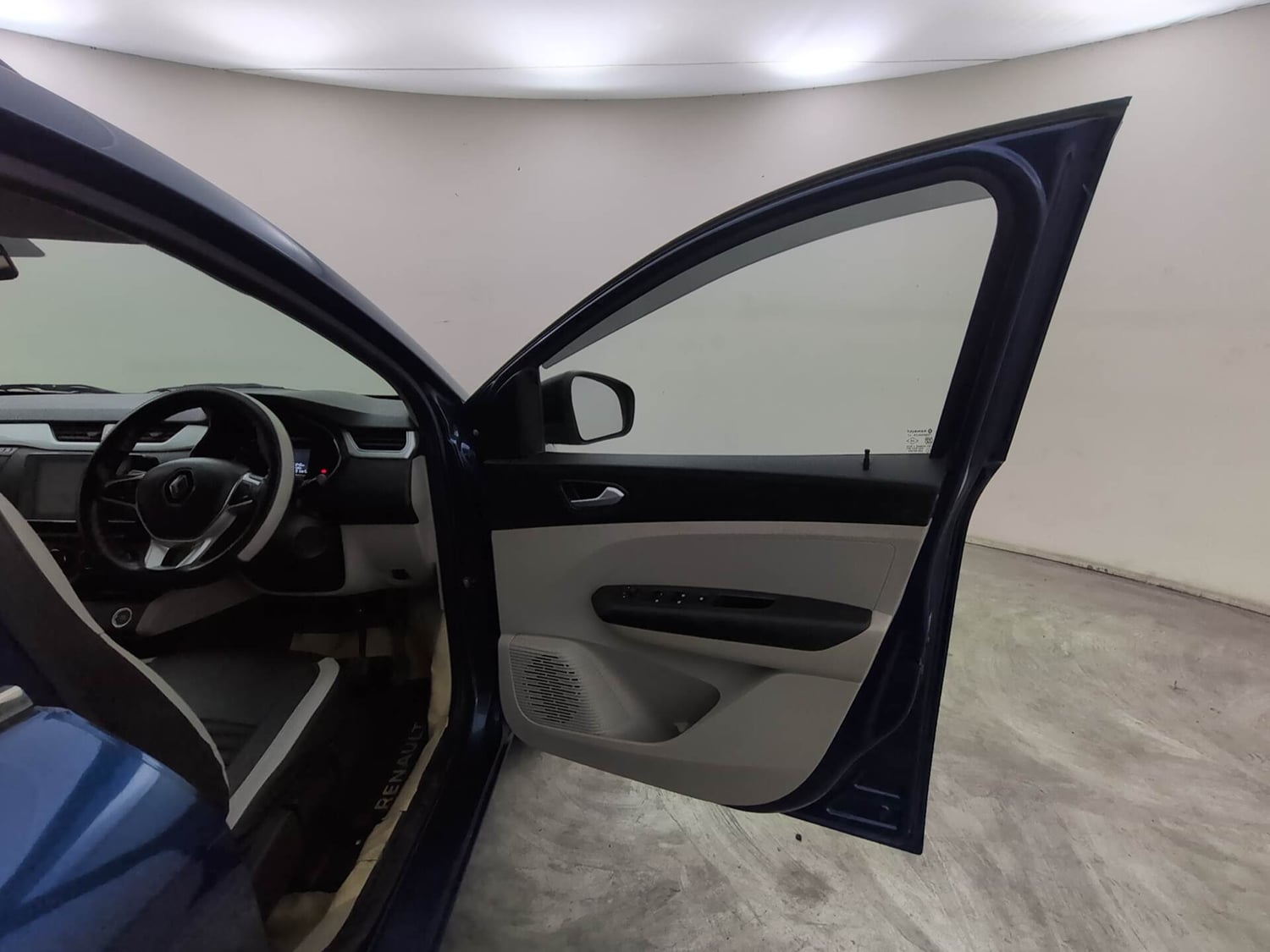 Used 2021 Renault Triber RXZ EASY-R AMT Petrol Automatic interior RIGHT FRONT DOOR OPEN VIEW