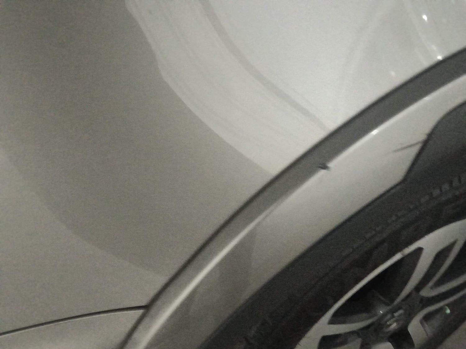 Used 2018 Tata Hexa XT 4x2 7 STR Diesel Manual dents MINOR SCRATCH