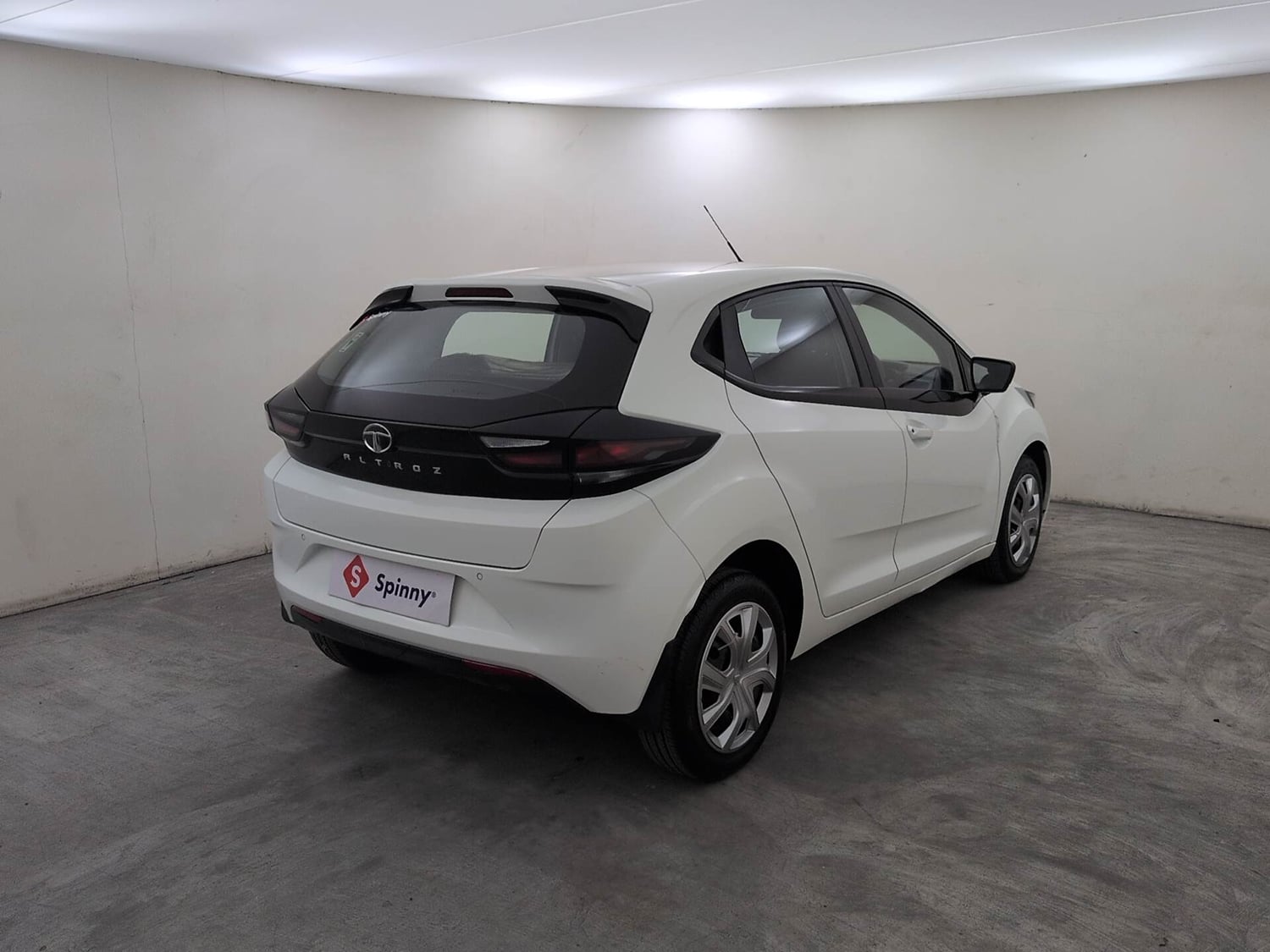 Used 2022 Tata Altroz XM Plus Diesel Diesel Manual exterior RIGHT REAR CORNER VIEW