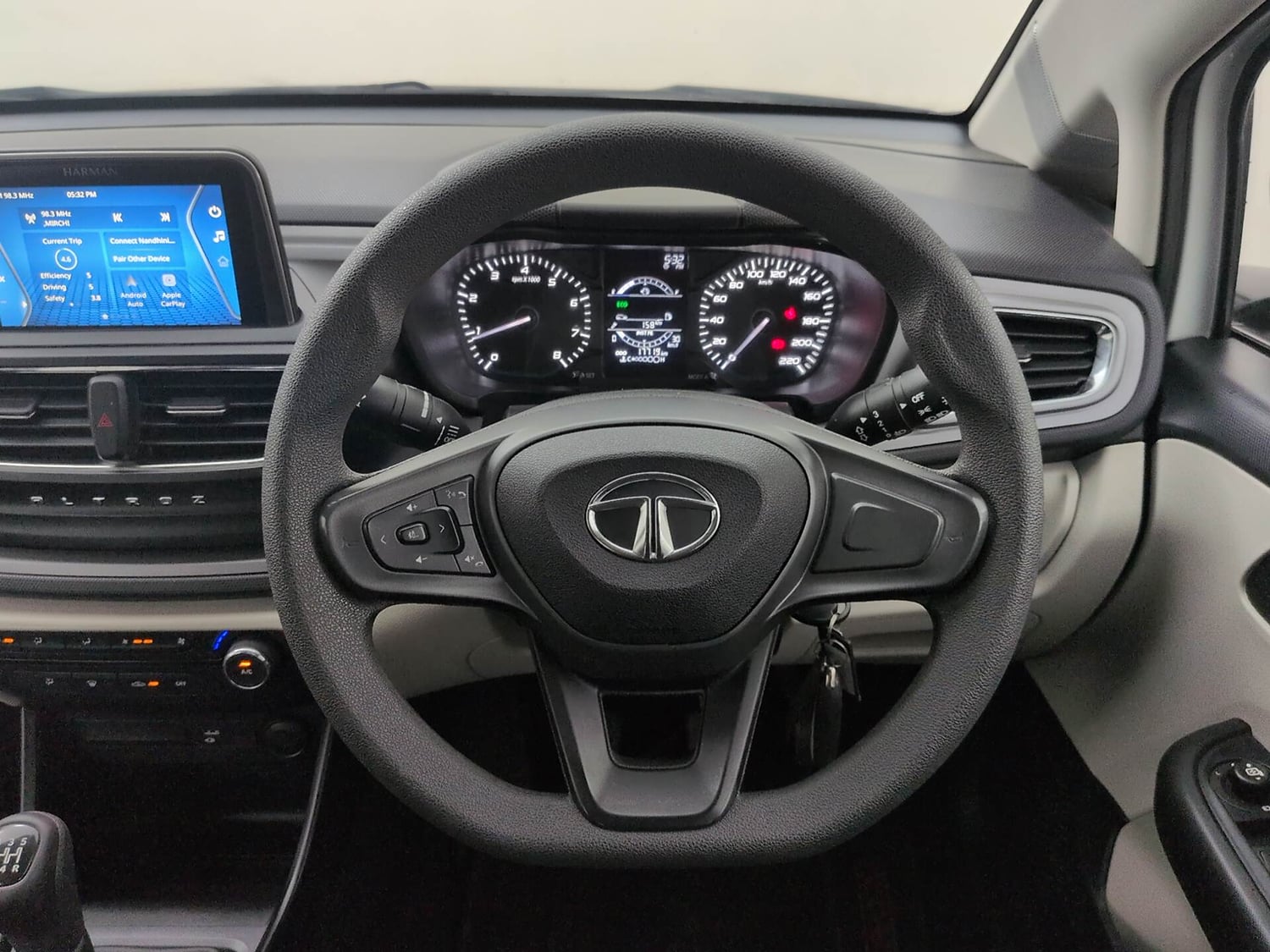 Used 2022 Tata Altroz XM Plus Diesel Diesel Manual interior STEERING VIEW