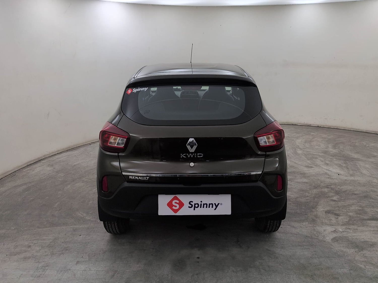 Used 2025 Renault Kwid RXT 1.0L AMT Petrol Automatic exterior BACK VIEW