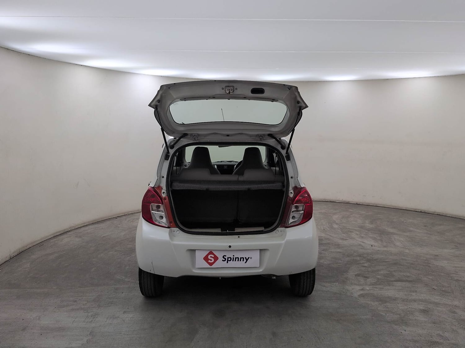 Used 2014 Maruti Suzuki Celerio VXi AMT Petrol Automatic interior DICKY DOOR OPEN VIEW