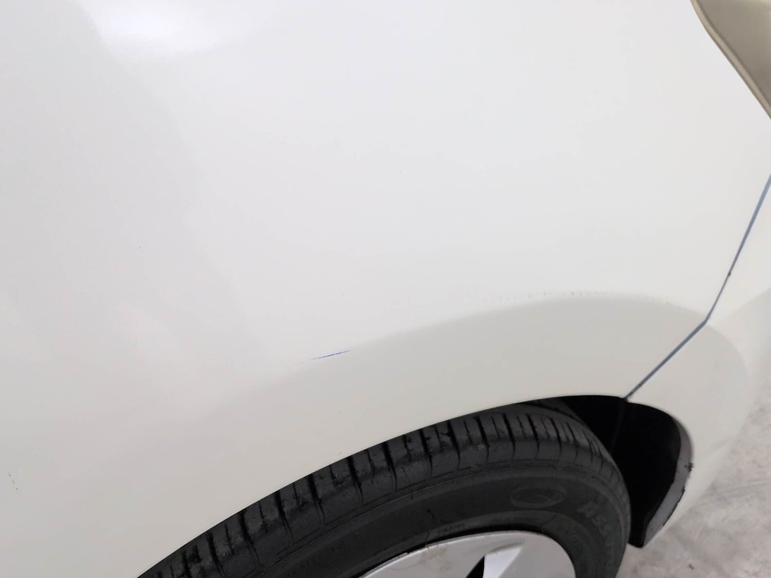 Used 2014 Maruti Suzuki Celerio VXi AMT Petrol Automatic dents MINOR SCRATCH