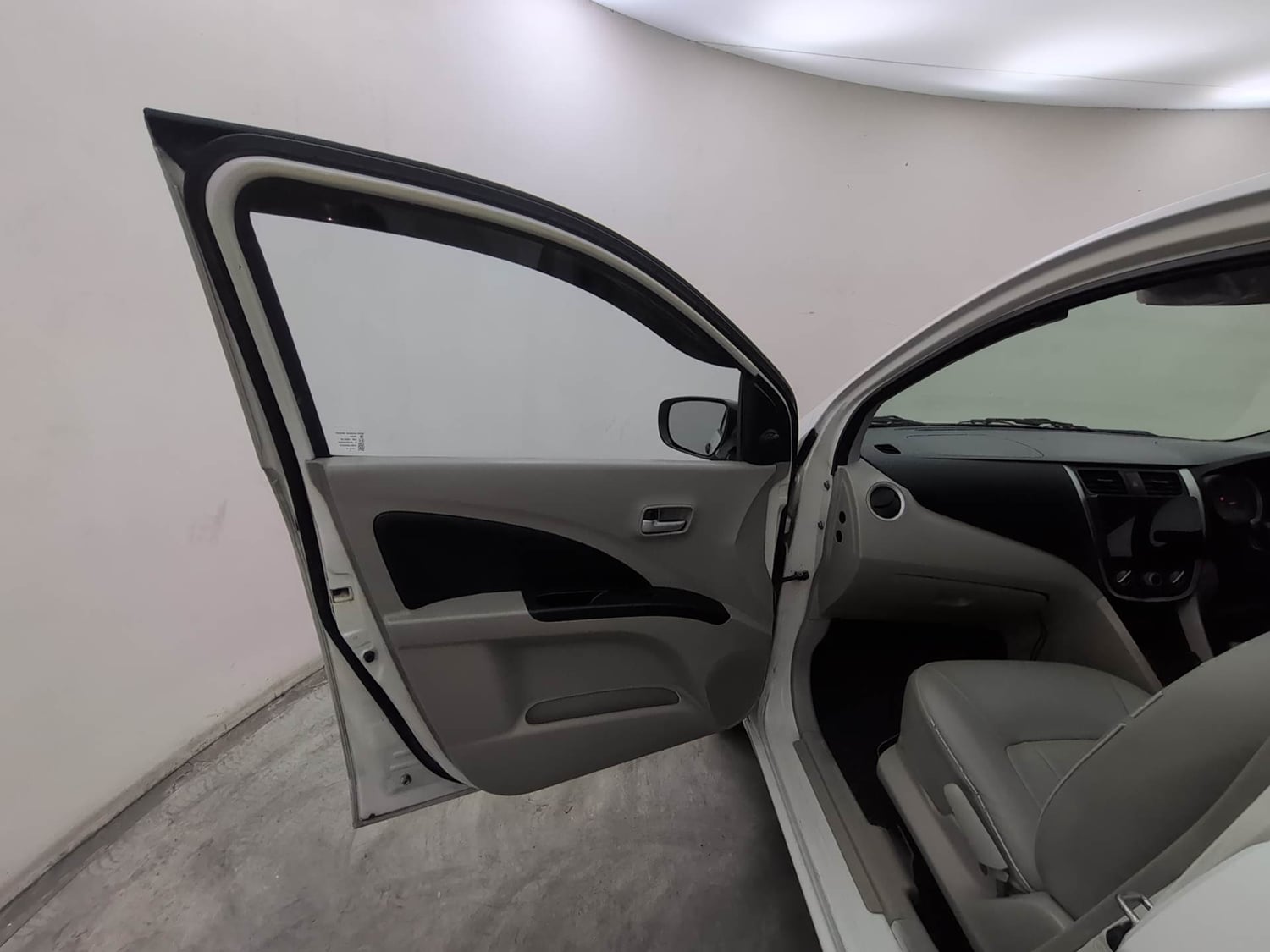 Used 2014 Maruti Suzuki Celerio VXi AMT Petrol Automatic interior LEFT FRONT DOOR OPEN VIEW