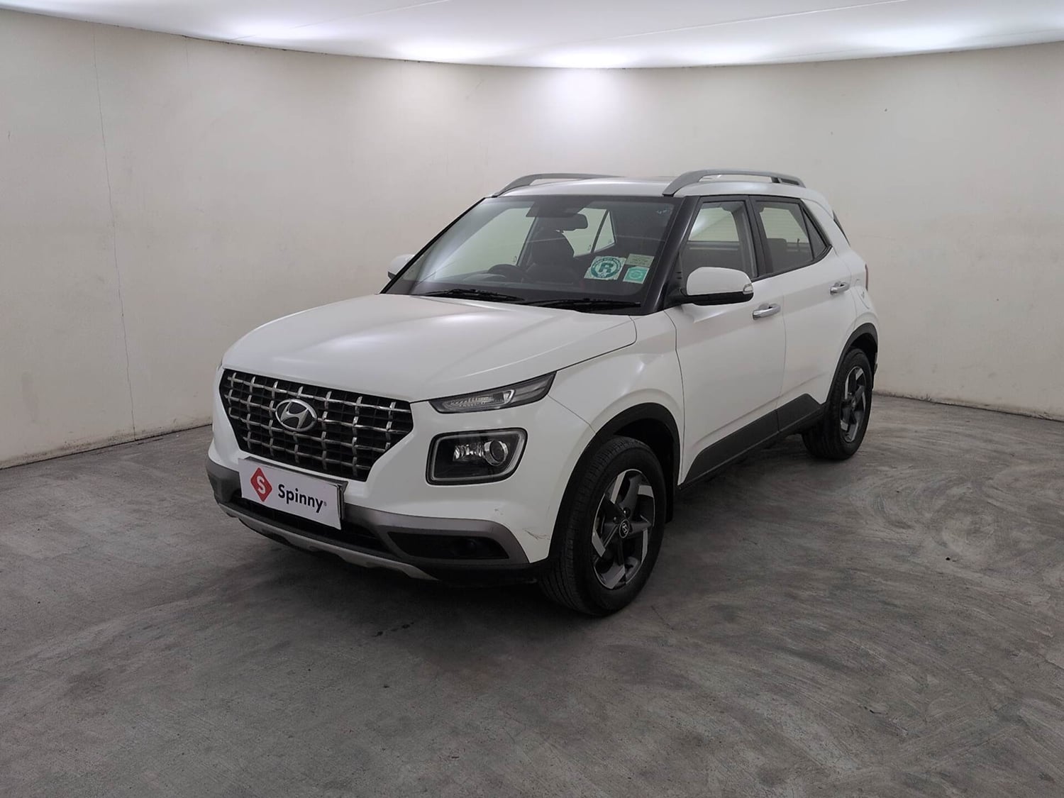 Used 2019 Hyundai Venue SX Plus 1.0 Turbo DCT Petrol Automatic exterior LEFT FRONT CORNER VIEW