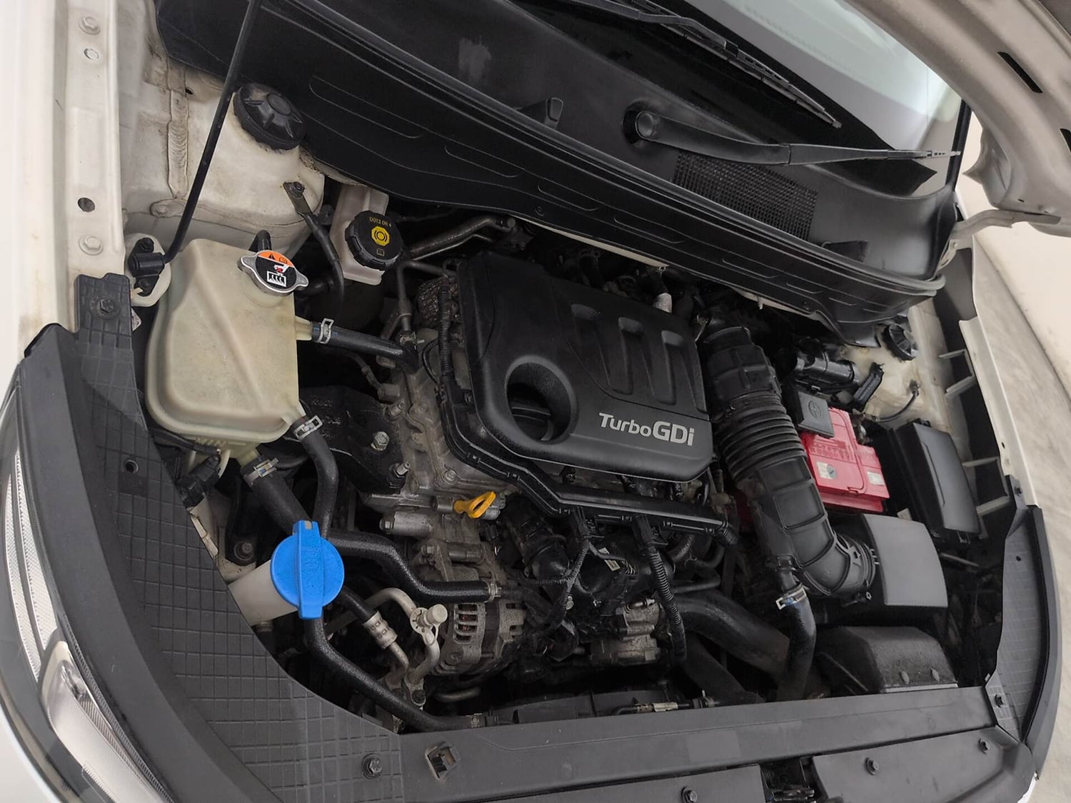 Used 2019 Hyundai Venue SX Plus 1.0 Turbo DCT Petrol Automatic engine ENGINE RIGHT SIDE VIEW