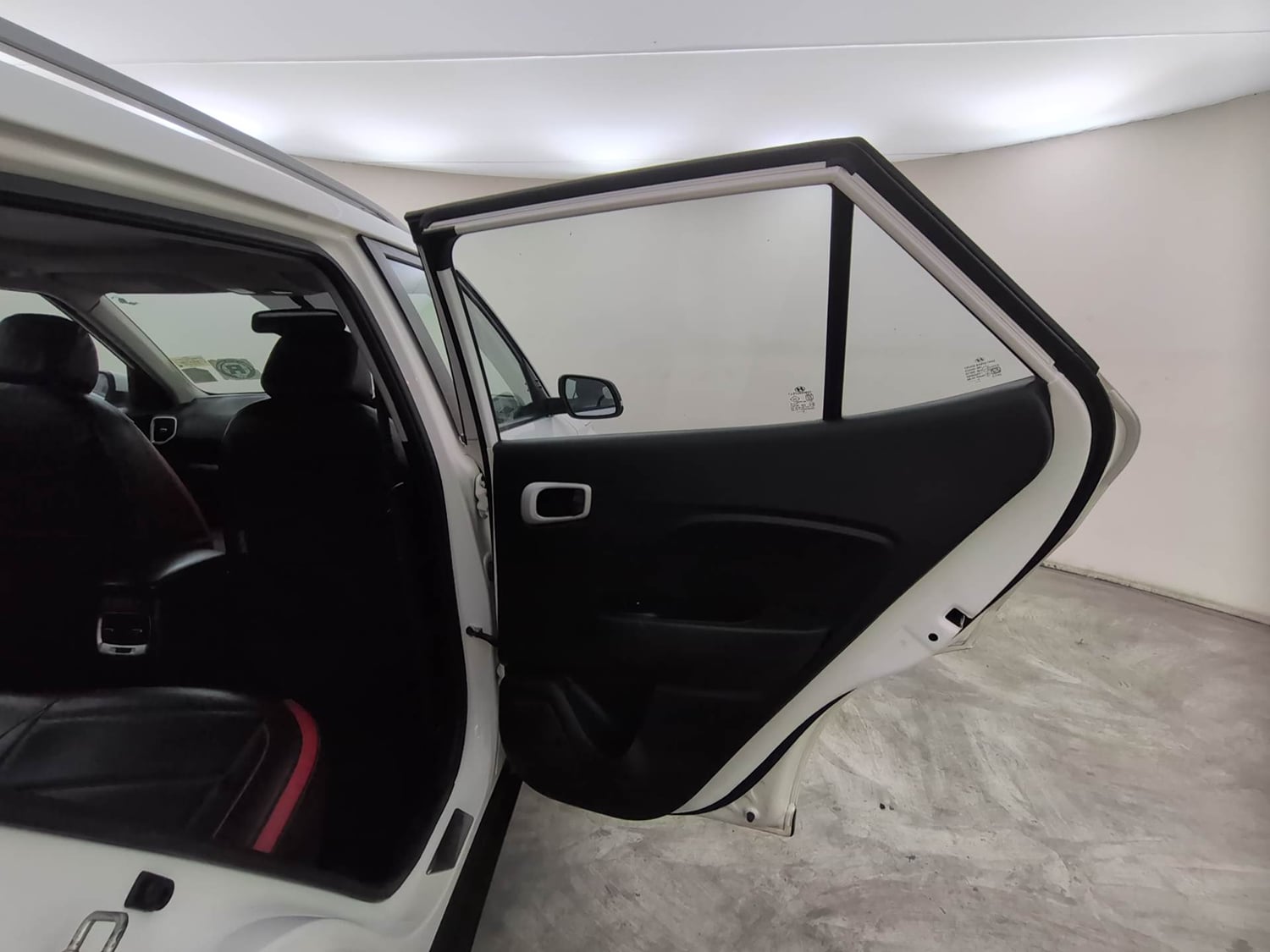Used 2019 Hyundai Venue SX Plus 1.0 Turbo DCT Petrol Automatic interior RIGHT REAR DOOR OPEN VIEW