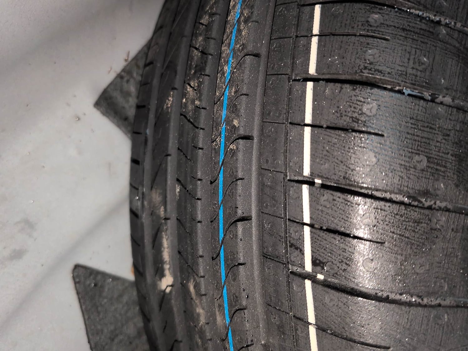 Used 2022 Volkswagen Virtus Topline 1.0 TSI AT Petrol Automatic tyres SPARE TYRE VIEW