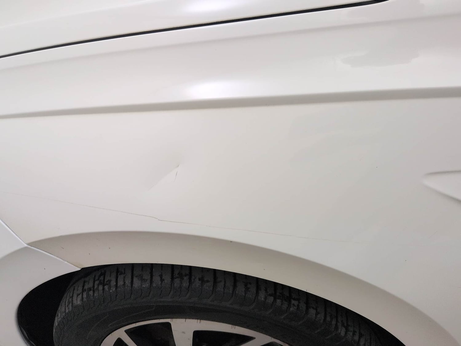 Used 2022 Volkswagen Virtus Topline 1.0 TSI AT Petrol Automatic dents MINOR SCRATCH