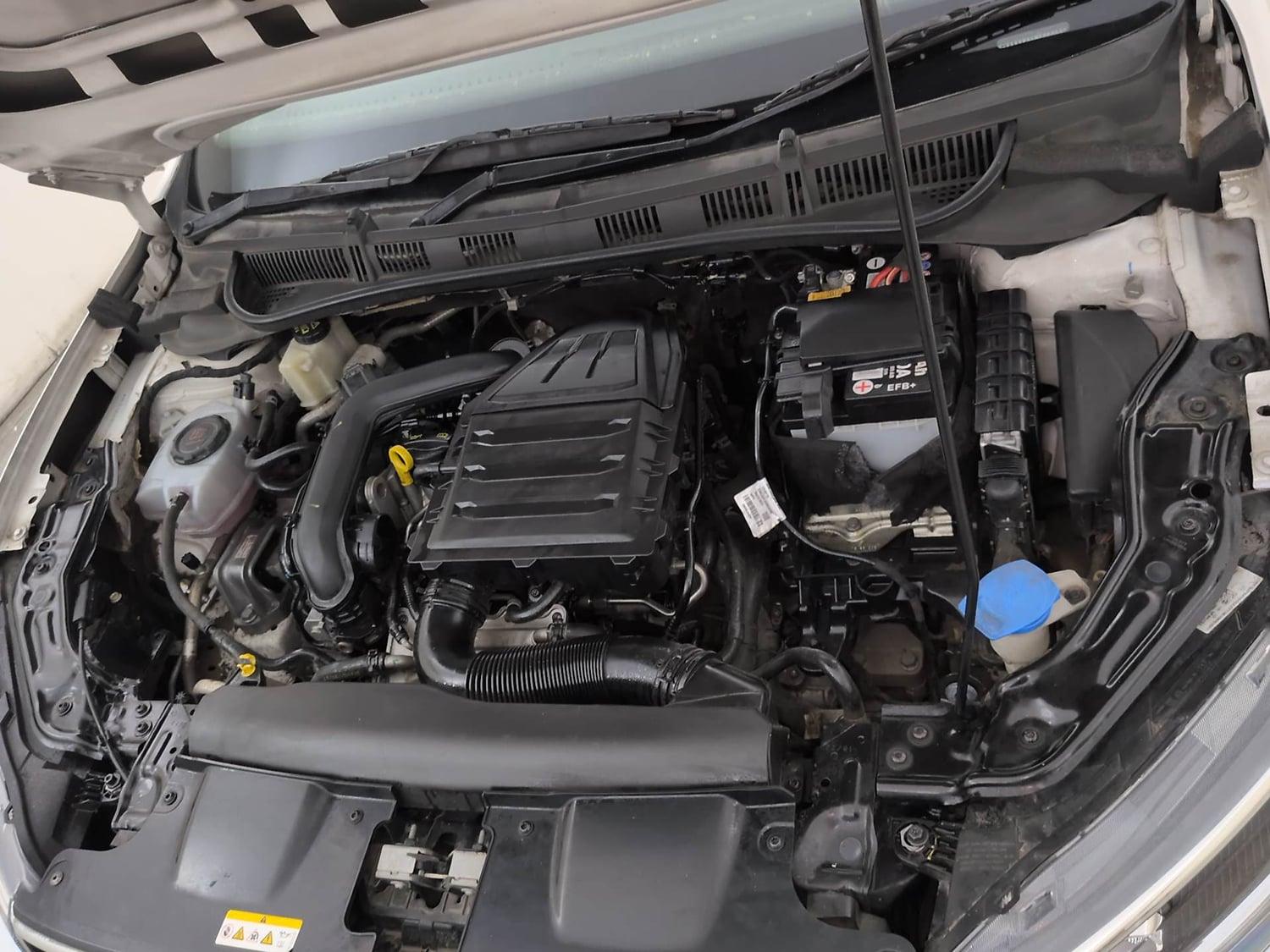 Used 2022 Volkswagen Virtus Topline 1.0 TSI AT Petrol Automatic engine ENGINE LEFT SIDE VIEW