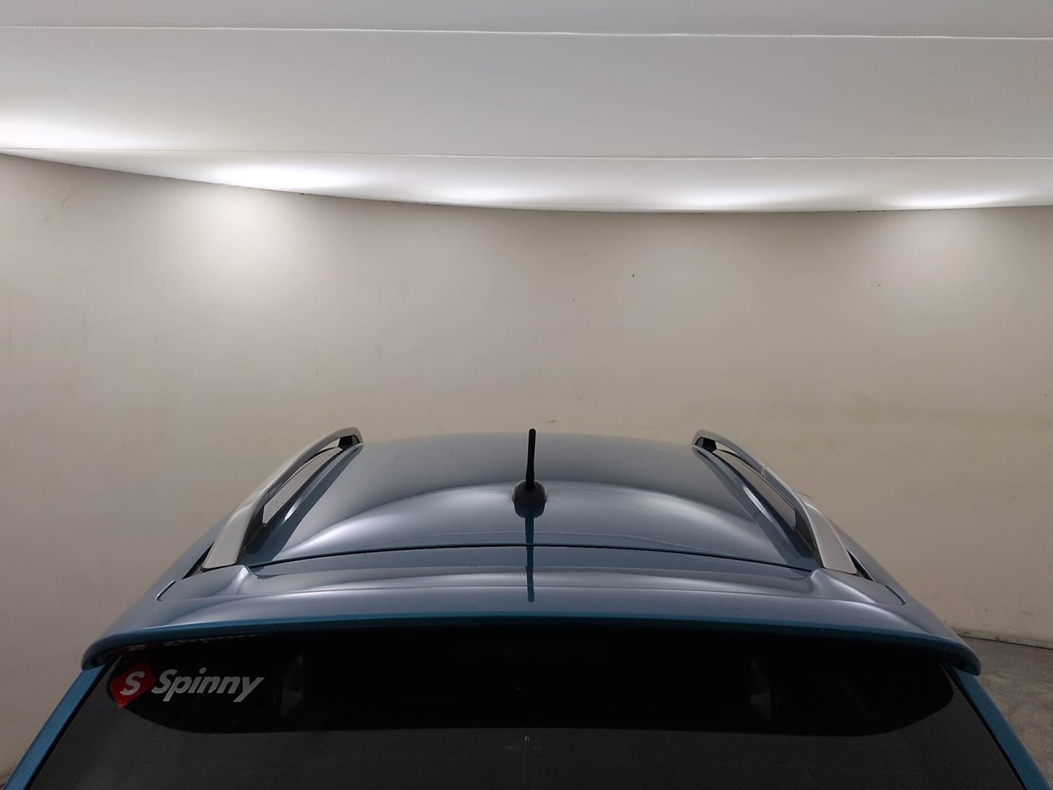 Used 2022 Maruti Suzuki Ignis Alpha 1.2 MT Petrol Manual exterior EXTERIOR ROOF VIEW