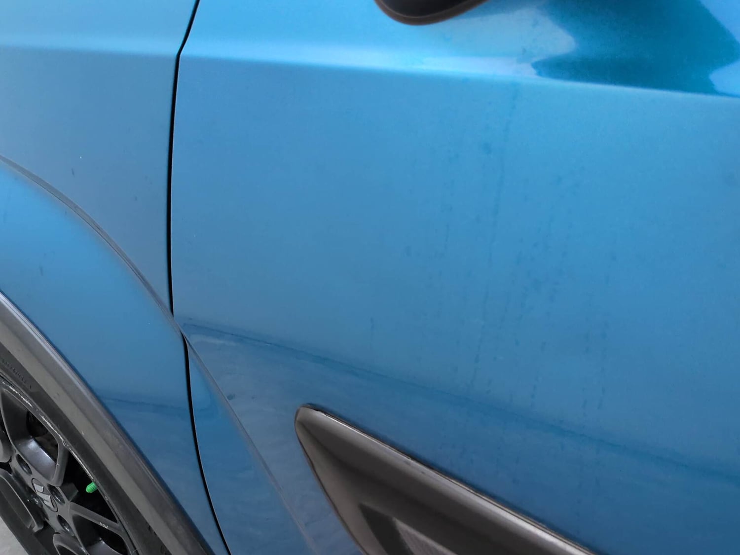 Used 2022 Maruti Suzuki Ignis Alpha 1.2 MT Petrol Manual dents MINOR DENT