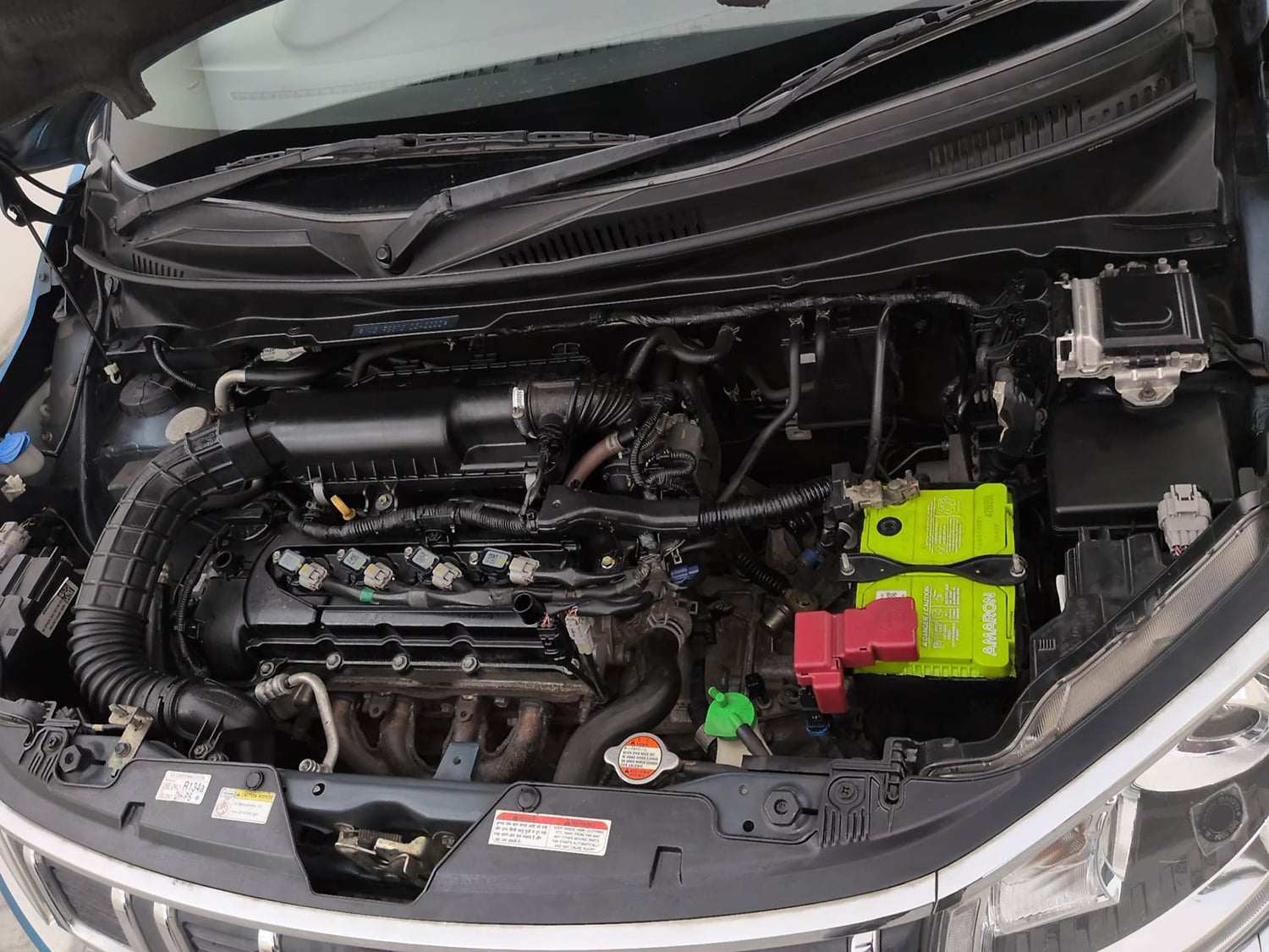 Used 2022 Maruti Suzuki Ignis Alpha 1.2 MT Petrol Manual engine ENGINE LEFT SIDE VIEW