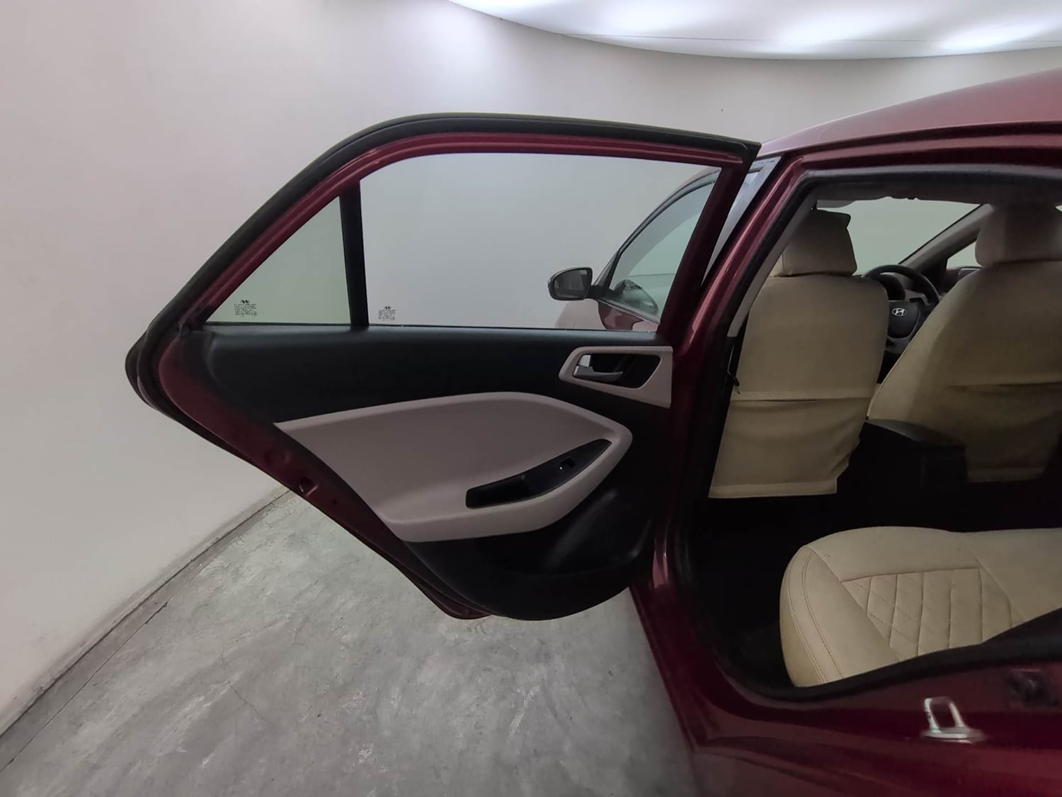Used 2019 Hyundai Elite i20 Sportz Plus 1.2 CVT Petrol Automatic interior LEFT REAR DOOR OPEN VIEW