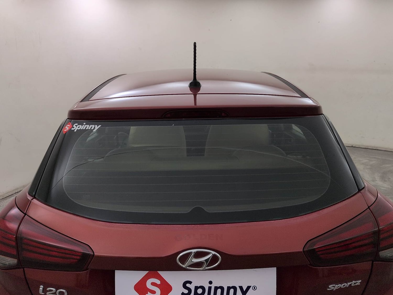 Used 2019 Hyundai Elite i20 Sportz Plus 1.2 CVT Petrol Automatic exterior BACK WINDSHIELD VIEW