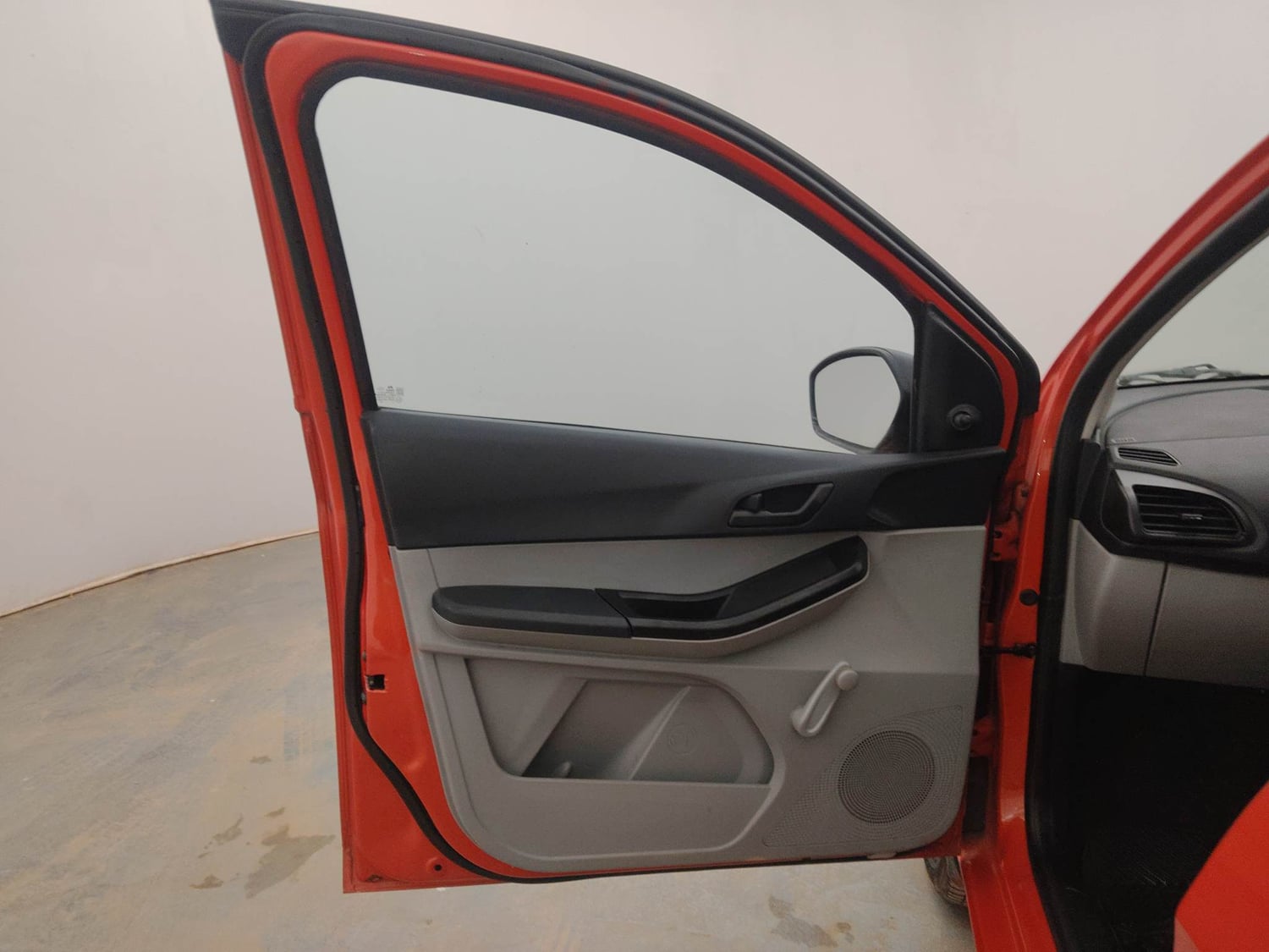 Used 2022 Tata Tiago XE Petrol Manual interior LEFT FRONT DOOR OPEN VIEW