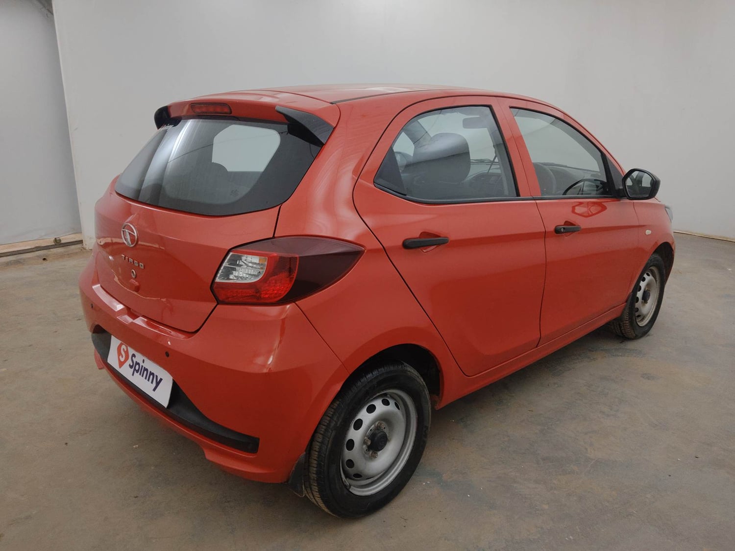 Used 2022 Tata Tiago XE Petrol Manual exterior RIGHT REAR CORNER VIEW