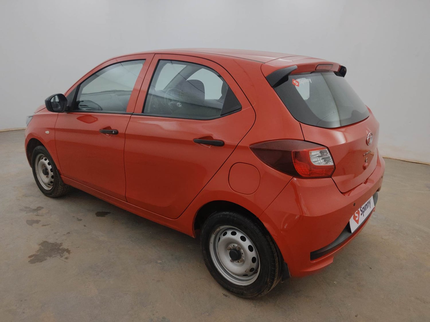 Used 2022 Tata Tiago XE Petrol Manual exterior LEFT REAR CORNER VIEW