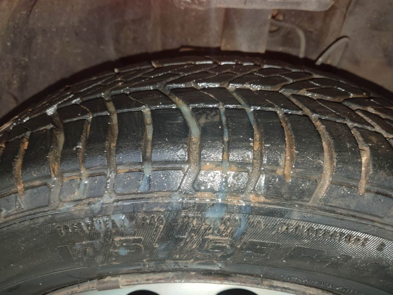 Used 2022 Tata Tiago XE Petrol Manual tyres RIGHT FRONT TYRE TREAD VIEW