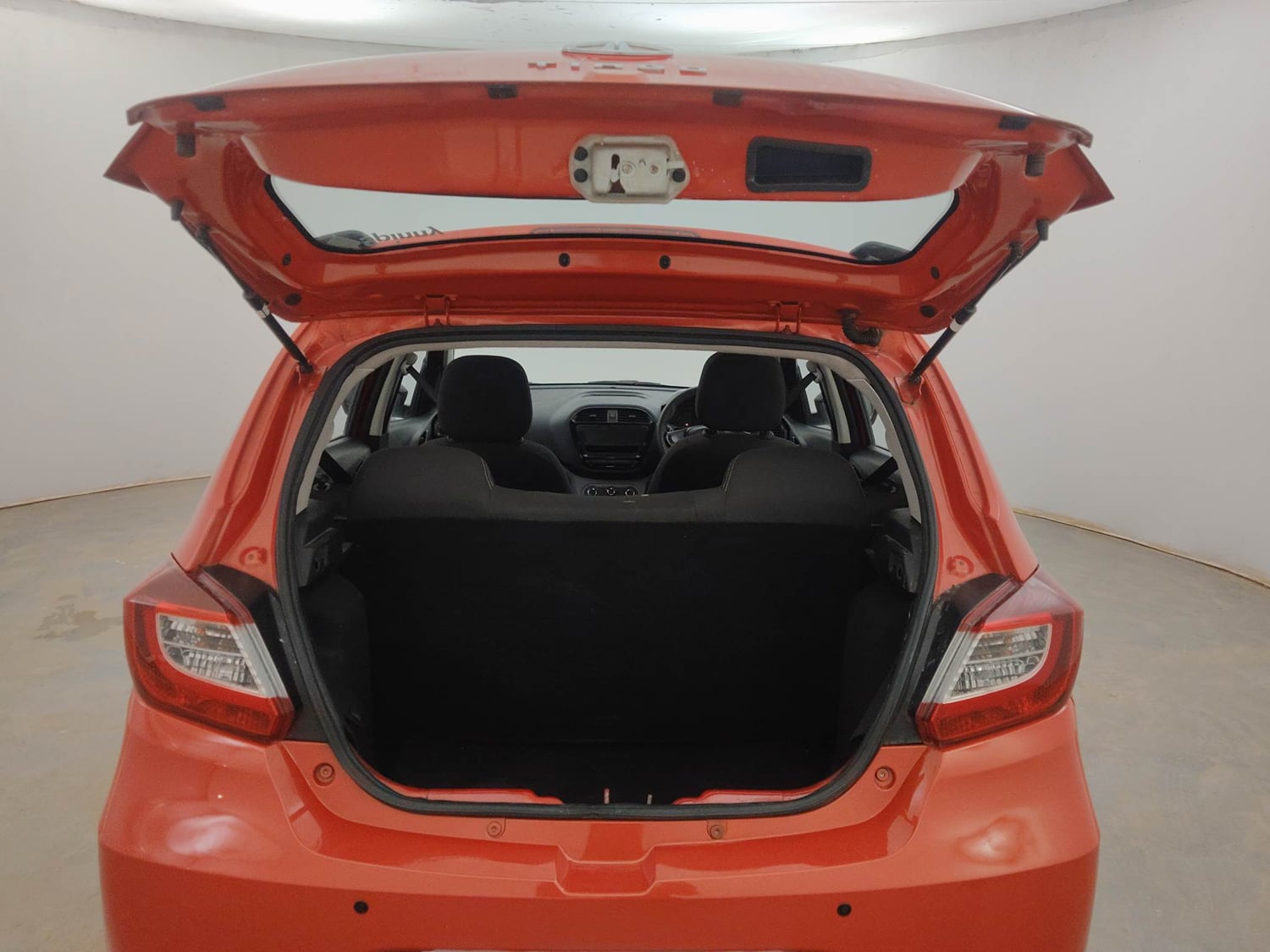Used 2022 Tata Tiago XE Petrol Manual interior DICKY DOOR OPEN VIEW