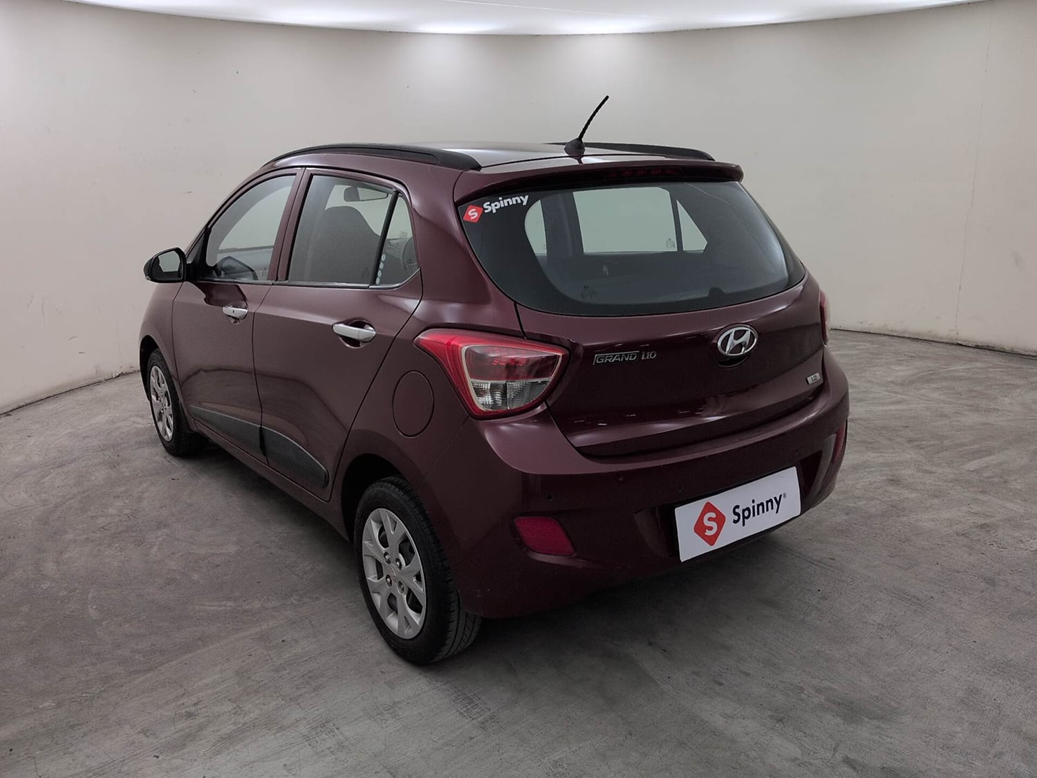 Used 2013 Hyundai Grand i10 Sportz 1.2 Kappa VTVT Petrol Manual exterior LEFT REAR CORNER VIEW