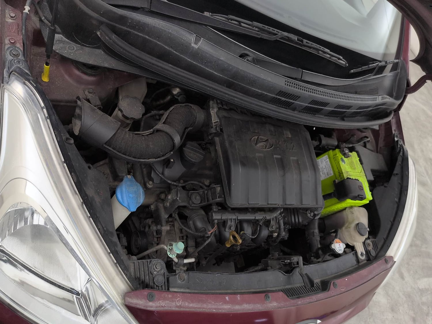 Used 2013 Hyundai Grand i10 Sportz 1.2 Kappa VTVT Petrol Manual engine ENGINE RIGHT SIDE VIEW