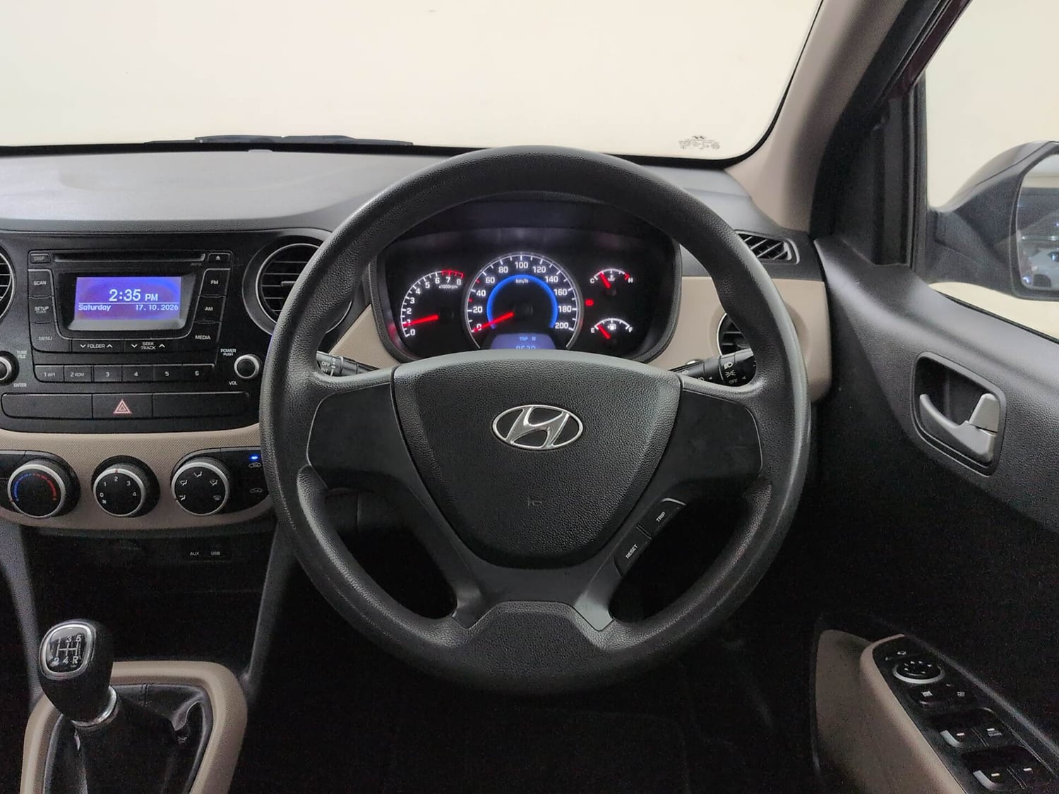 Used 2013 Hyundai Grand i10 Sportz 1.2 Kappa VTVT Petrol Manual interior STEERING VIEW