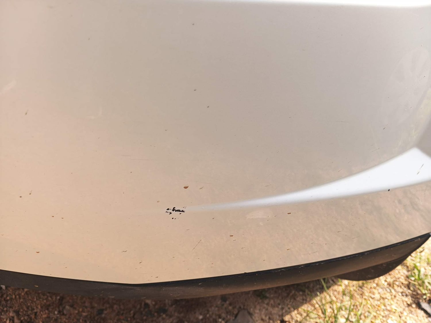 Used 2018 Mahindra XUV500 W9 Diesel Manual dents MINOR SCRATCH