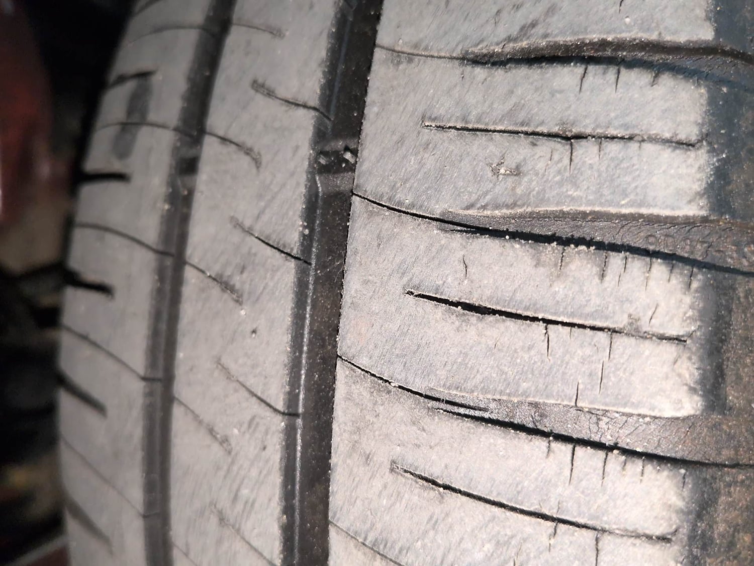 Used 2015 Honda Brio VX MT Petrol Manual tyres RIGHT FRONT TYRE TREAD VIEW