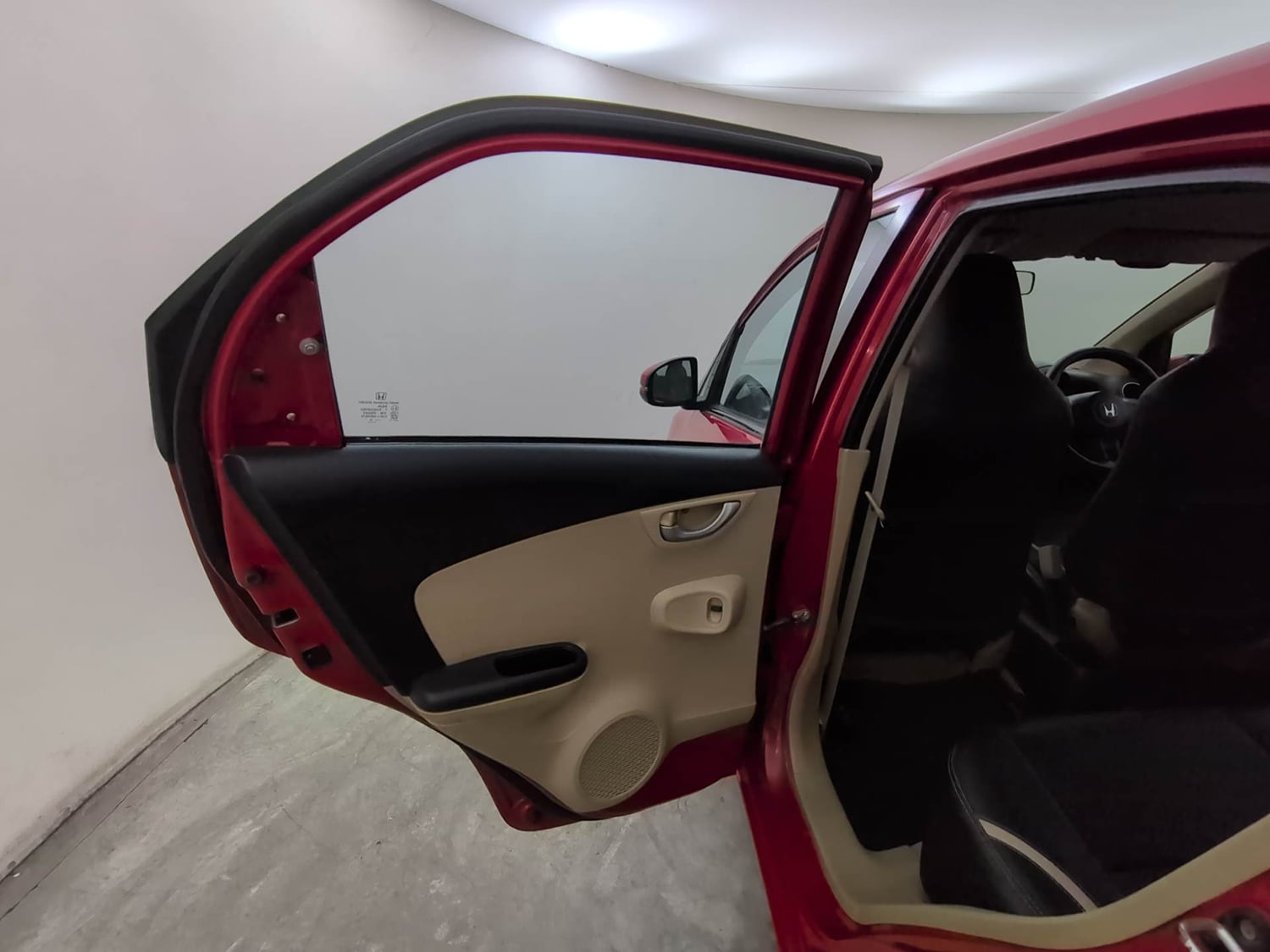 Used 2015 Honda Brio VX MT Petrol Manual interior LEFT REAR DOOR OPEN VIEW