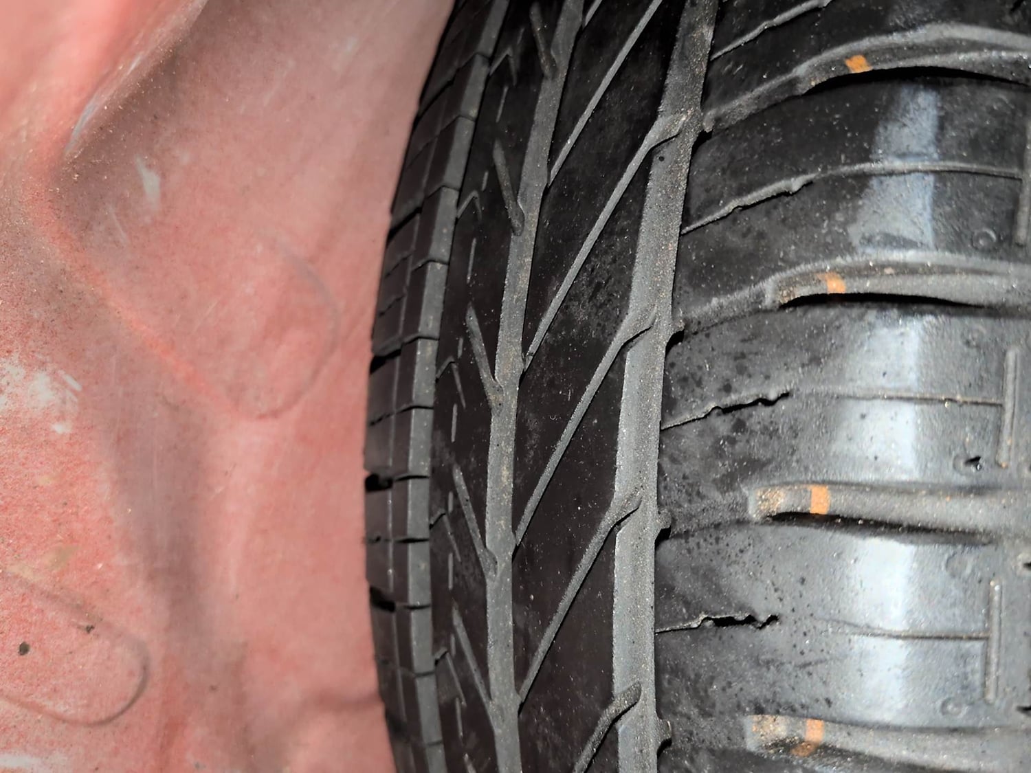 Used 2015 Honda Brio VX MT Petrol Manual tyres SPARE TYRE VIEW