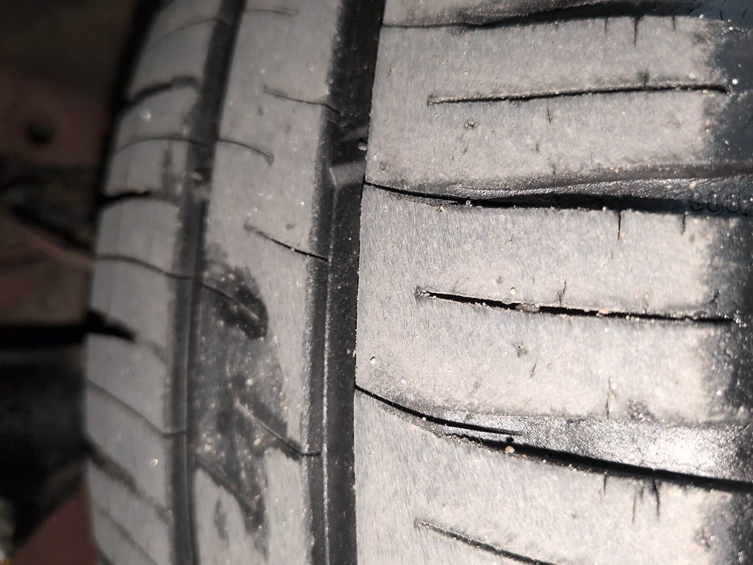 Used 2015 Honda Brio VX MT Petrol Manual tyres LEFT FRONT TYRE TREAD VIEW