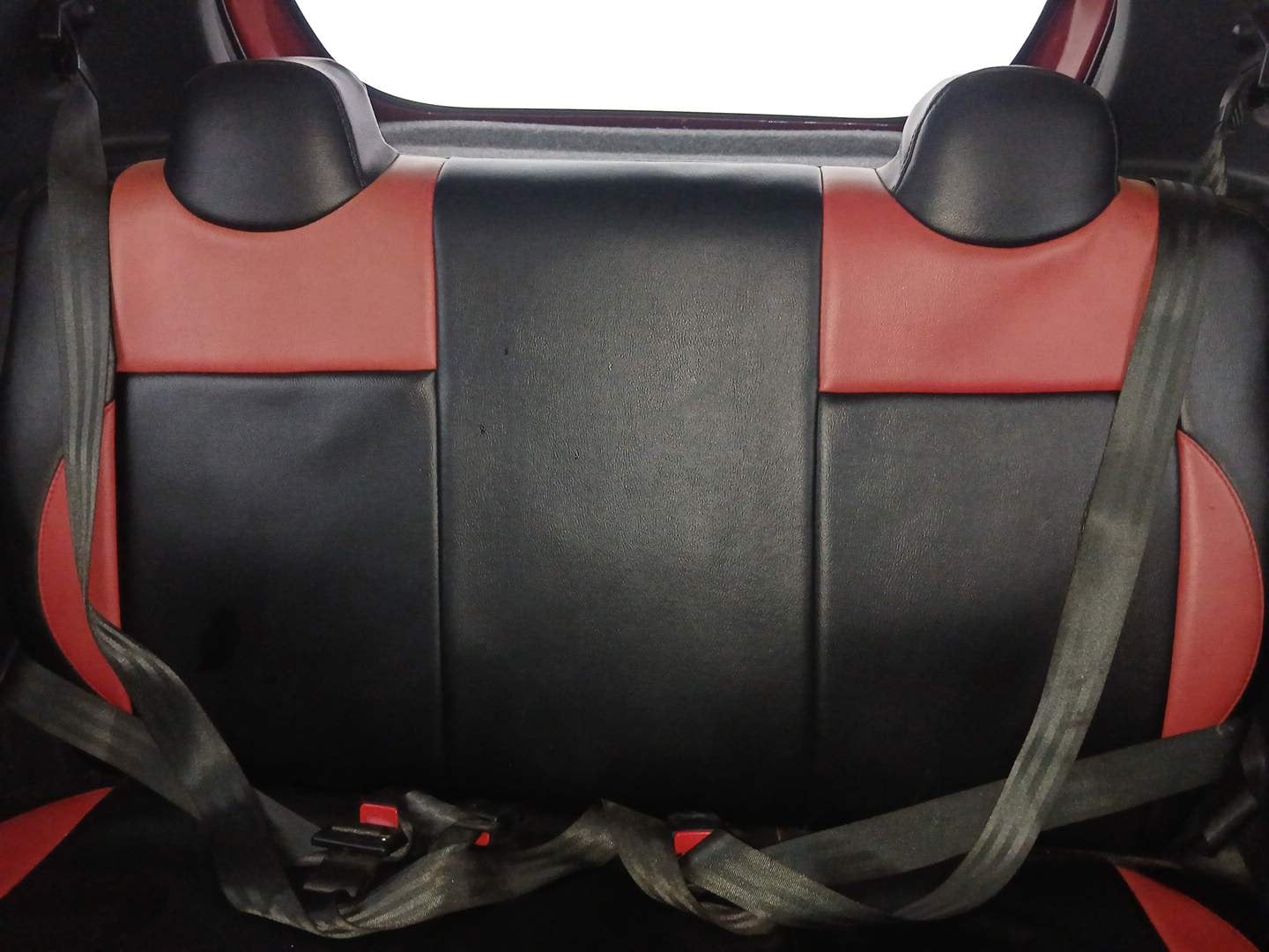 Used 2016 Renault Kwid RXT Opt Petrol Manual interior REAR SEAT CONDITION VIEW