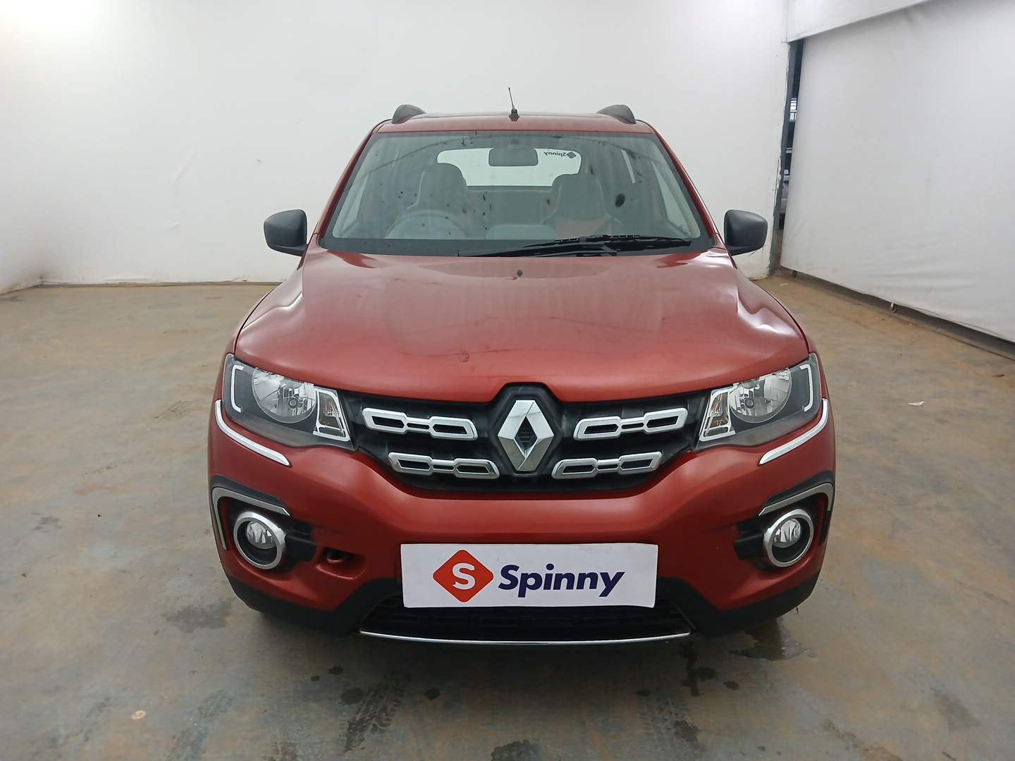 Used 2016 Renault Kwid RXT Opt Petrol Manual exterior FRONT VIEW