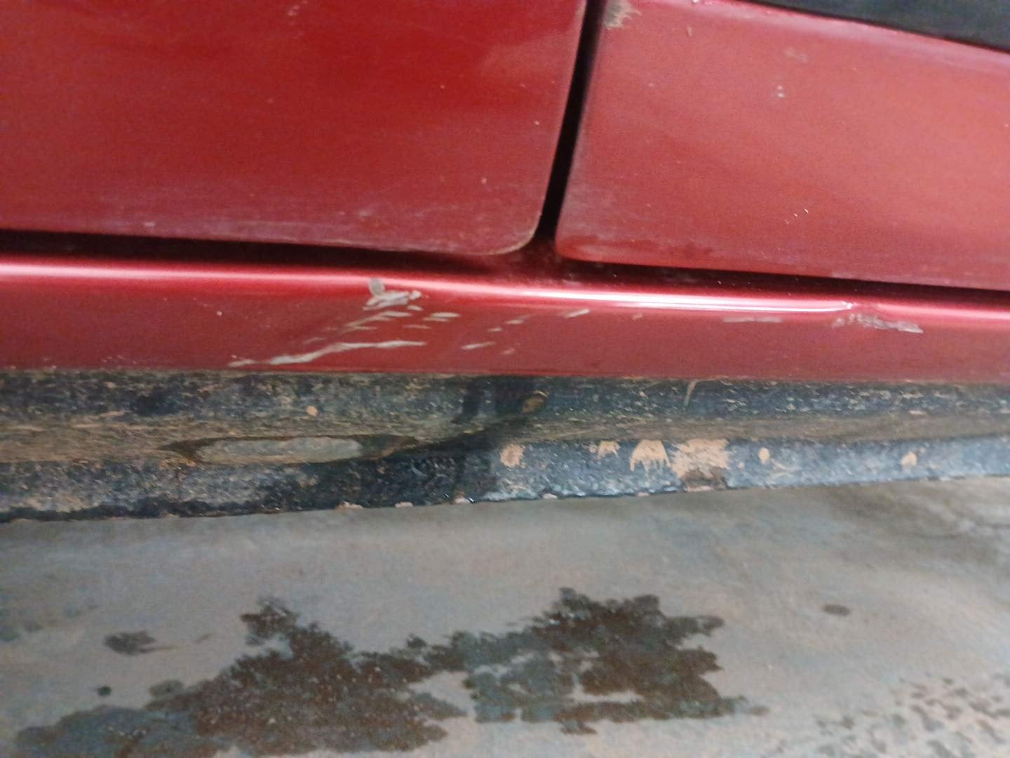 Used 2016 Renault Kwid RXT Opt Petrol Manual dents MINOR SCRATCH