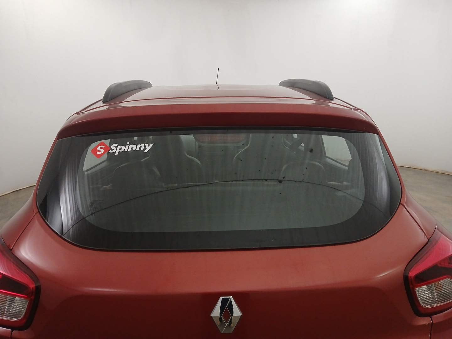 Used 2016 Renault Kwid RXT Opt Petrol Manual exterior BACK WINDSHIELD VIEW