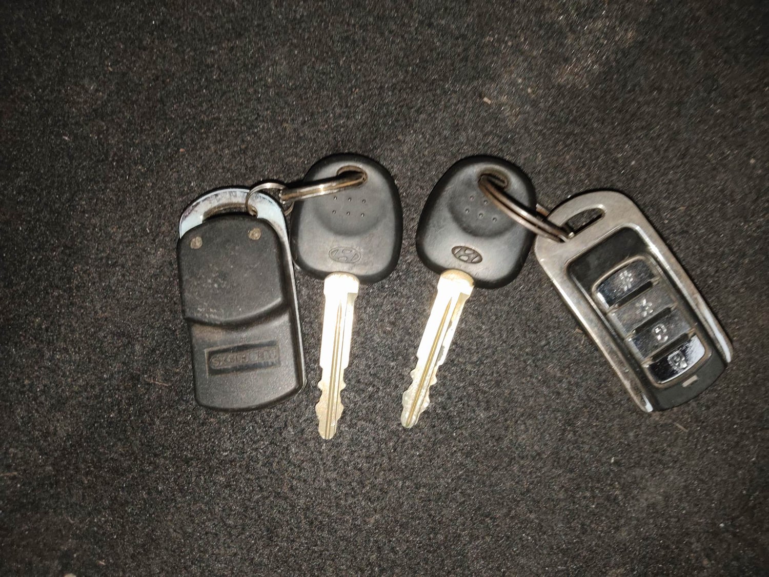 Used 2018 Hyundai Eon Magna + Petrol Manual extra CAR KEY VIEW