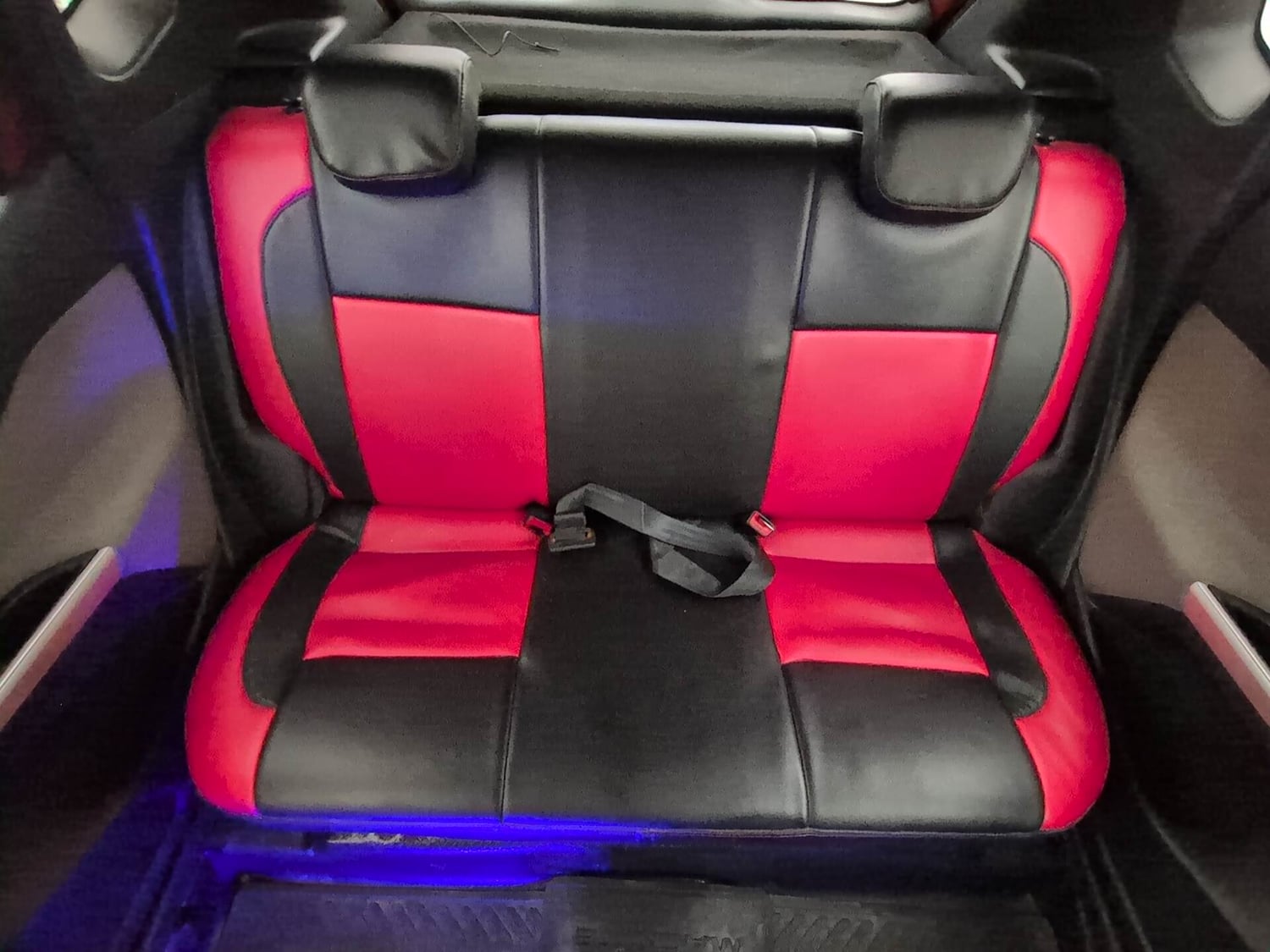 Used 2024 Nissan Magnite XL Petrol Manual interior REAR SEAT CONDITION VIEW