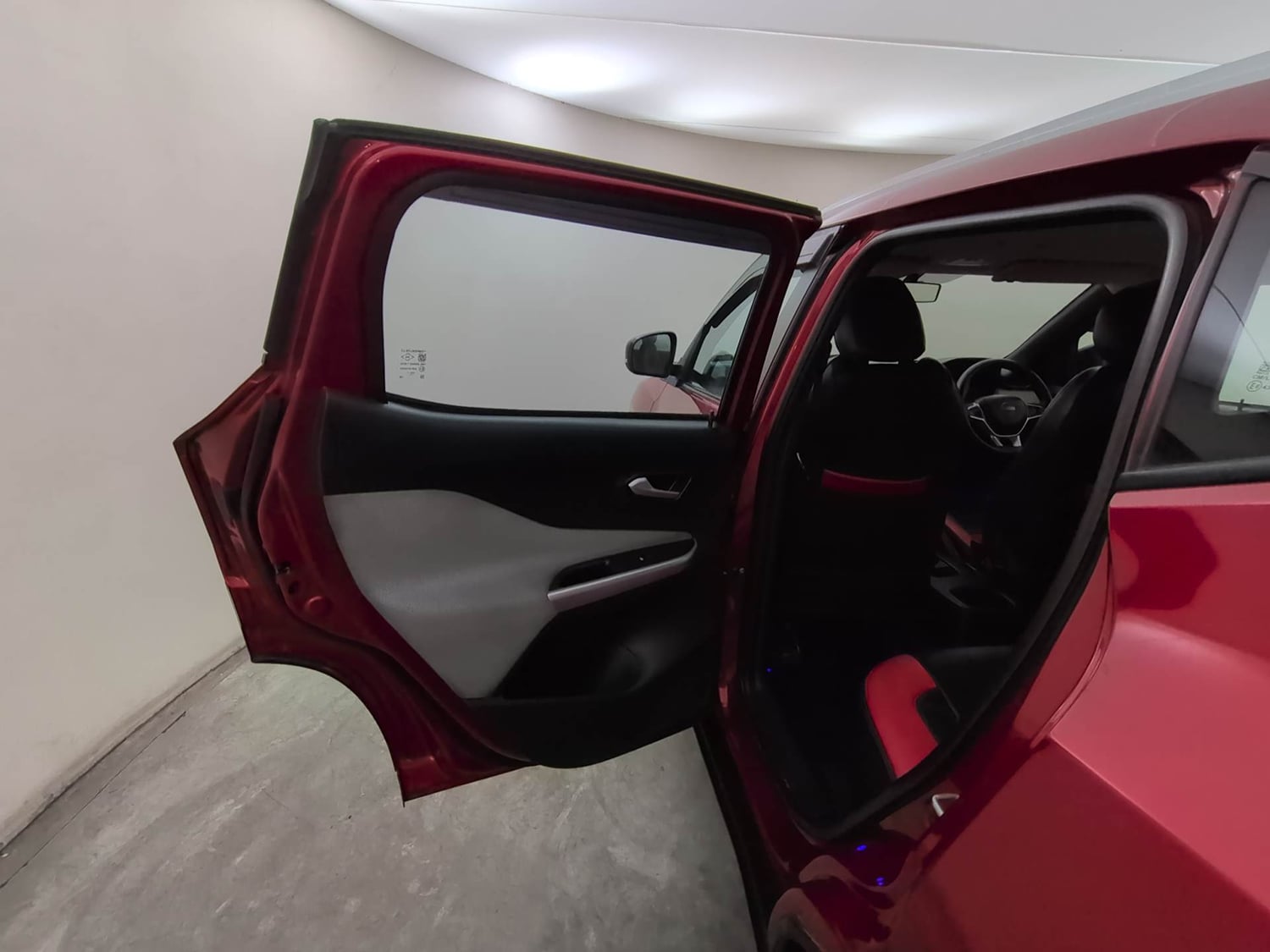 Used 2024 Nissan Magnite XL Petrol Manual interior LEFT REAR DOOR OPEN VIEW