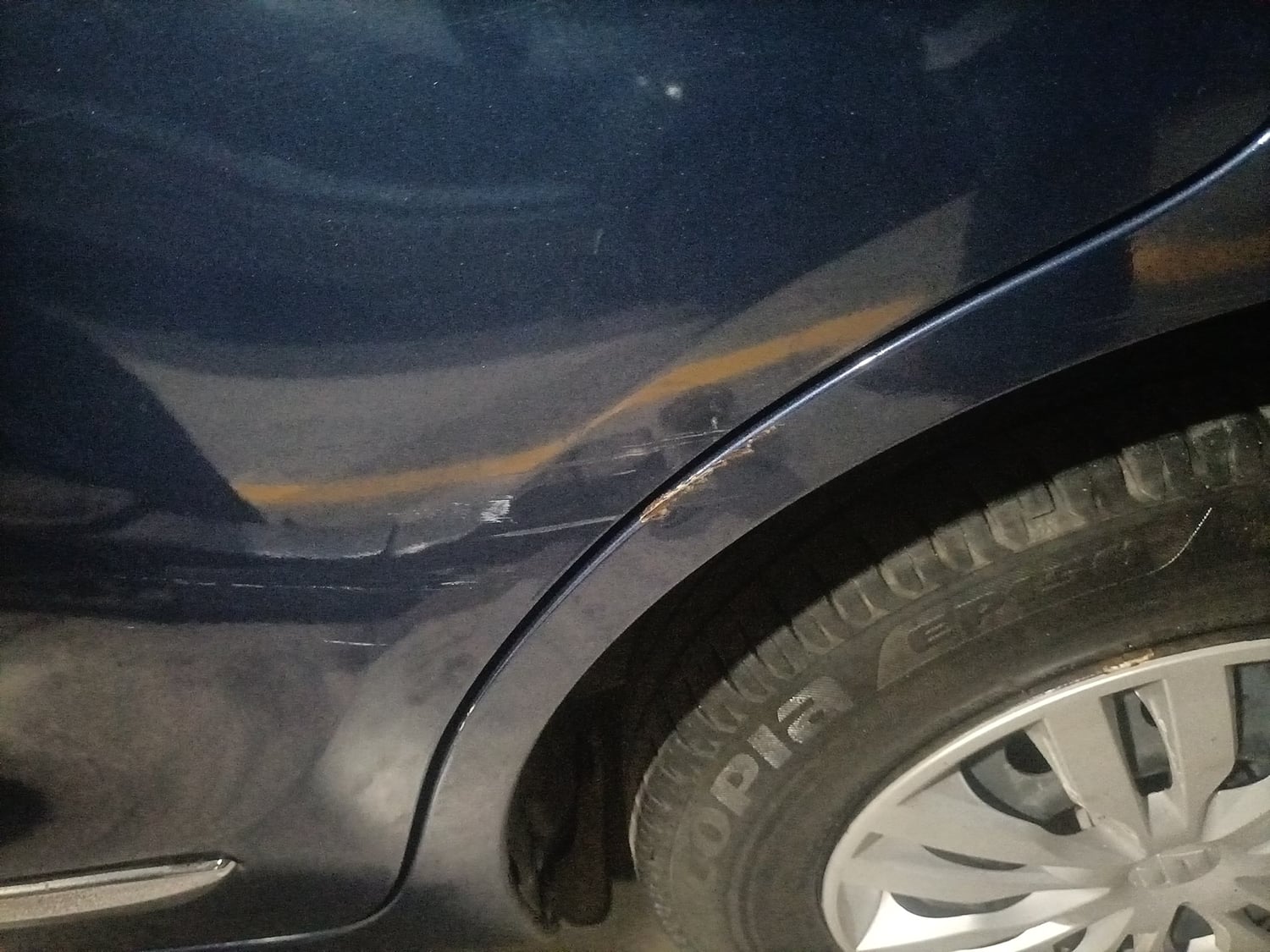 Used 2018 Maruti Suzuki Dzire VXi Petrol Manual dents MINOR DENT