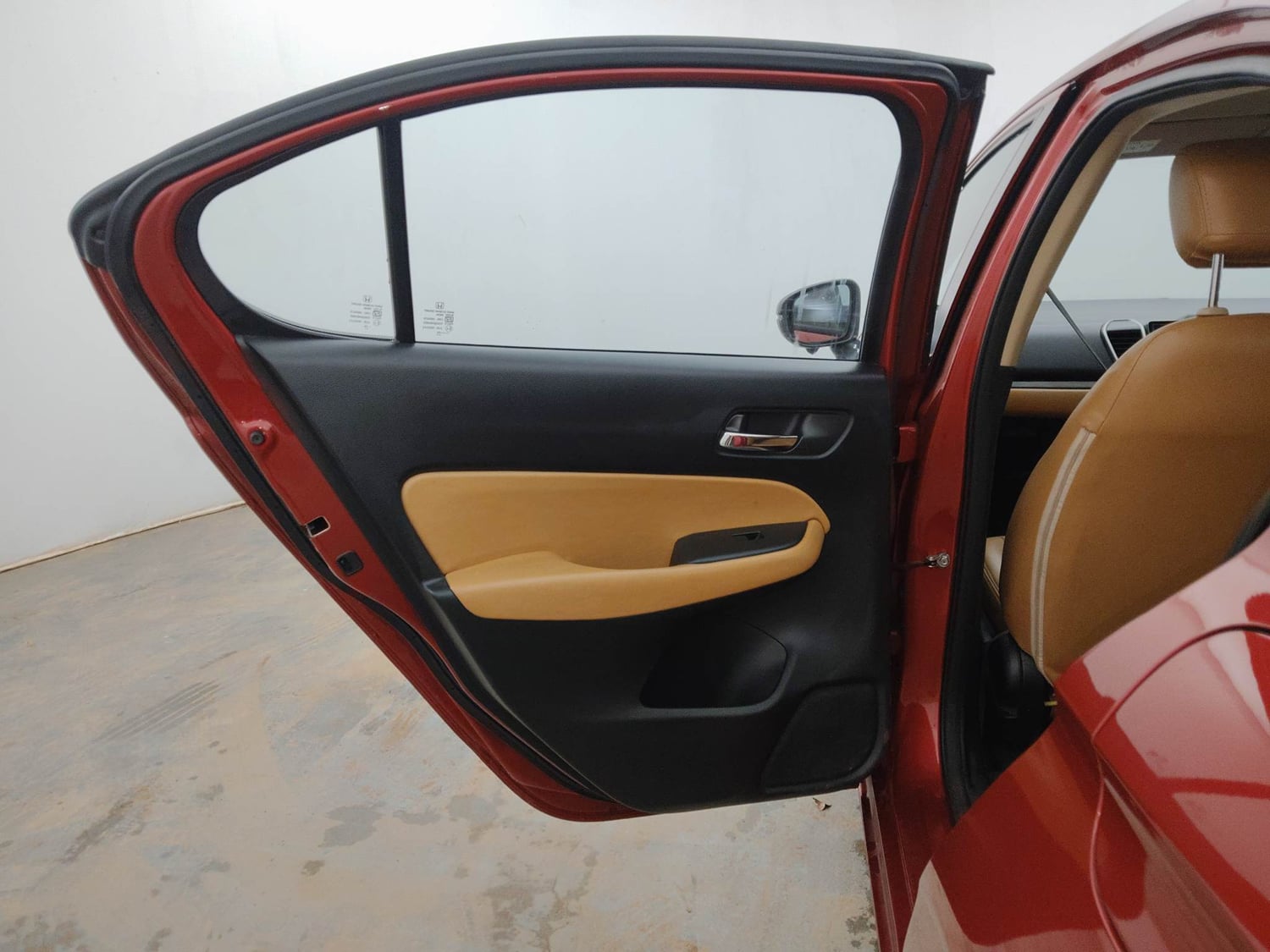 Used 2023 Honda City V Petrol CVT Petrol Automatic interior LEFT REAR DOOR OPEN VIEW