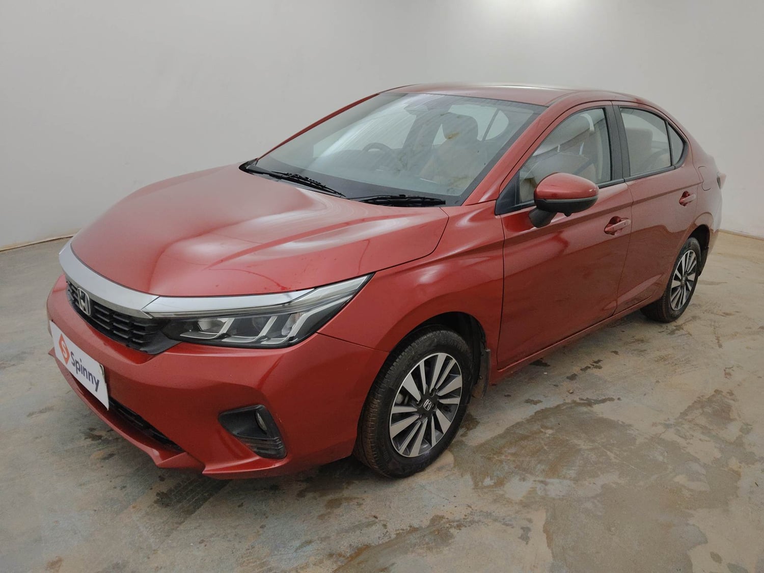 Used 2023 Honda City V Petrol CVT Petrol Automatic exterior LEFT FRONT CORNER VIEW