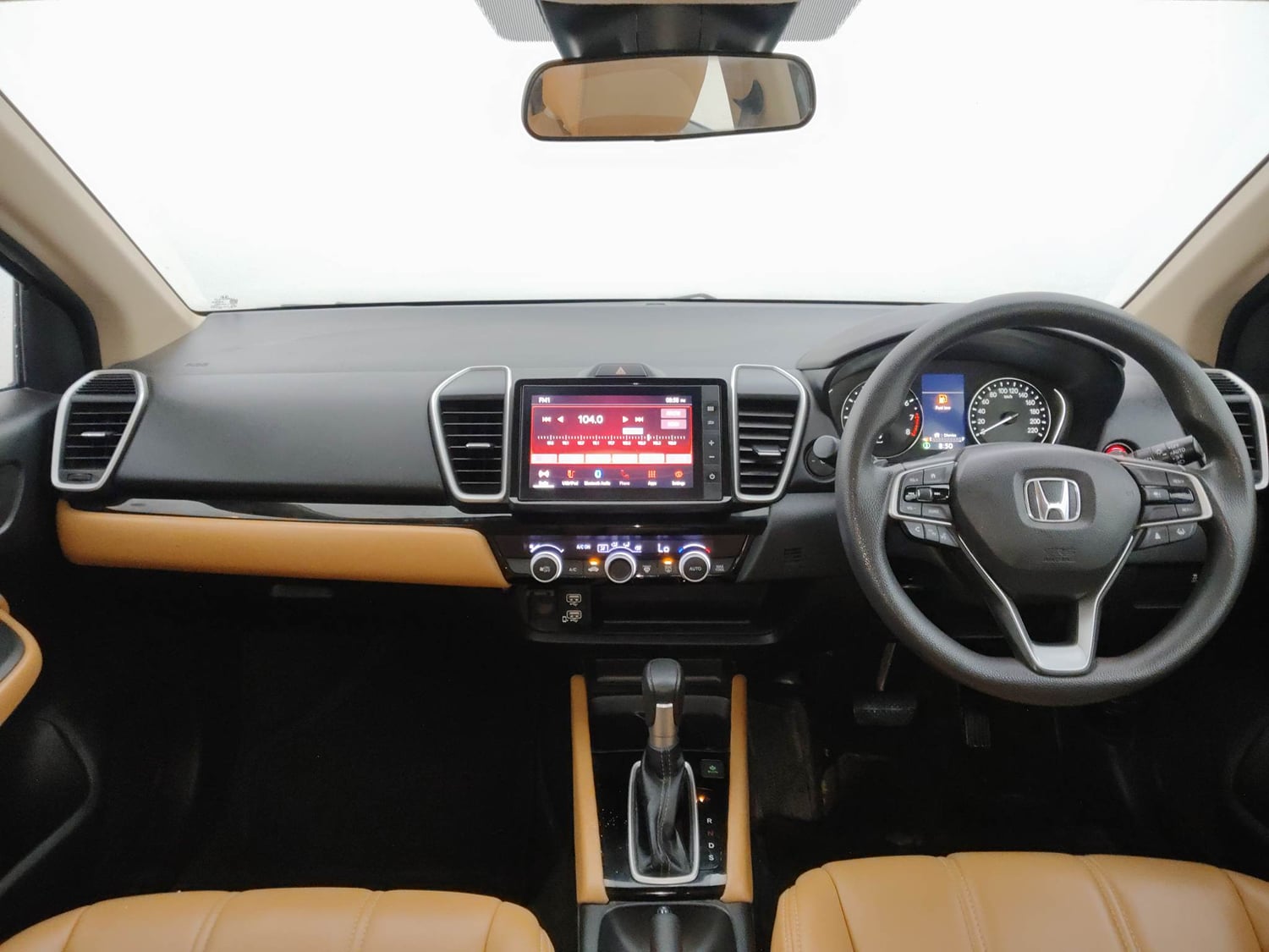 Used 2023 Honda City V Petrol CVT Petrol Automatic interior DASHBOARD VIEW