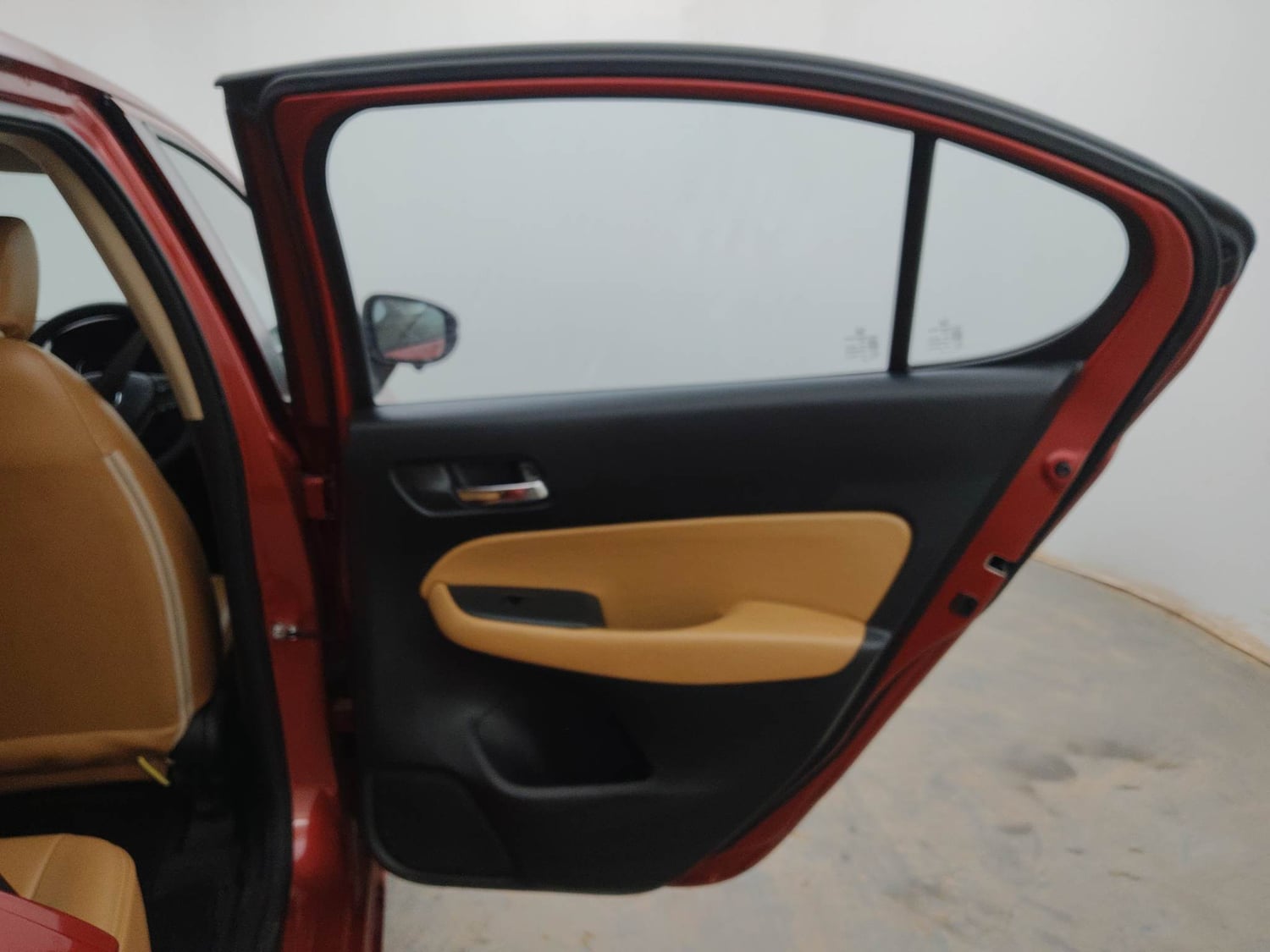 Used 2023 Honda City V Petrol CVT Petrol Automatic interior RIGHT REAR DOOR OPEN VIEW