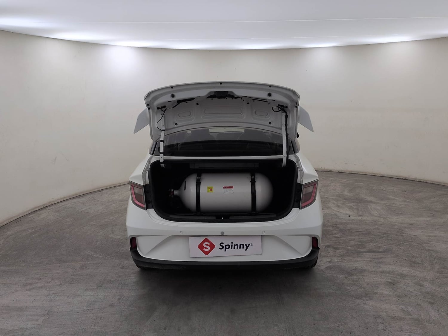 Used 2022 Hyundai Aura S 1.2 CNG Cng Manual interior DICKY DOOR OPEN VIEW