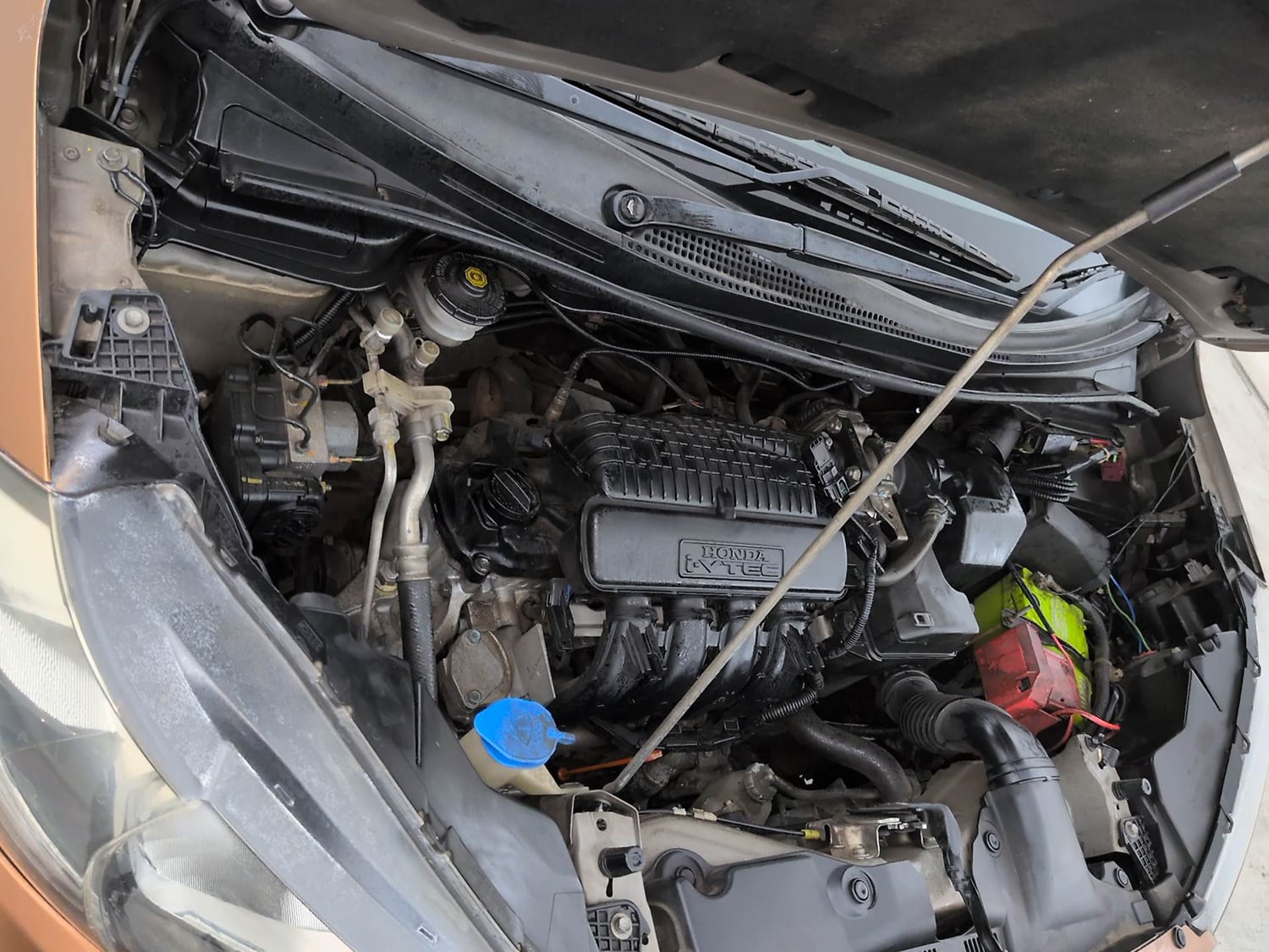 Used 2017 Honda WR-V VX MT Petrol Petrol Manual engine ENGINE RIGHT SIDE VIEW