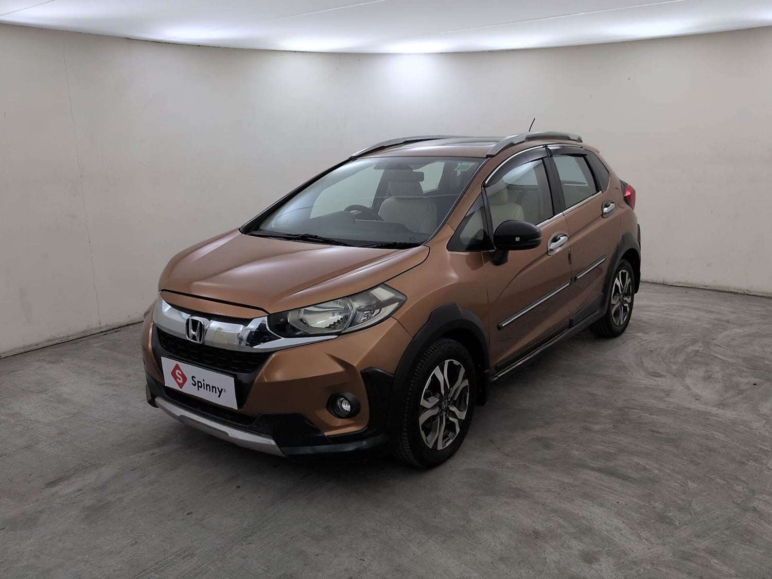 Used 2017 Honda WR-V VX MT Petrol Petrol Manual exterior LEFT FRONT CORNER VIEW